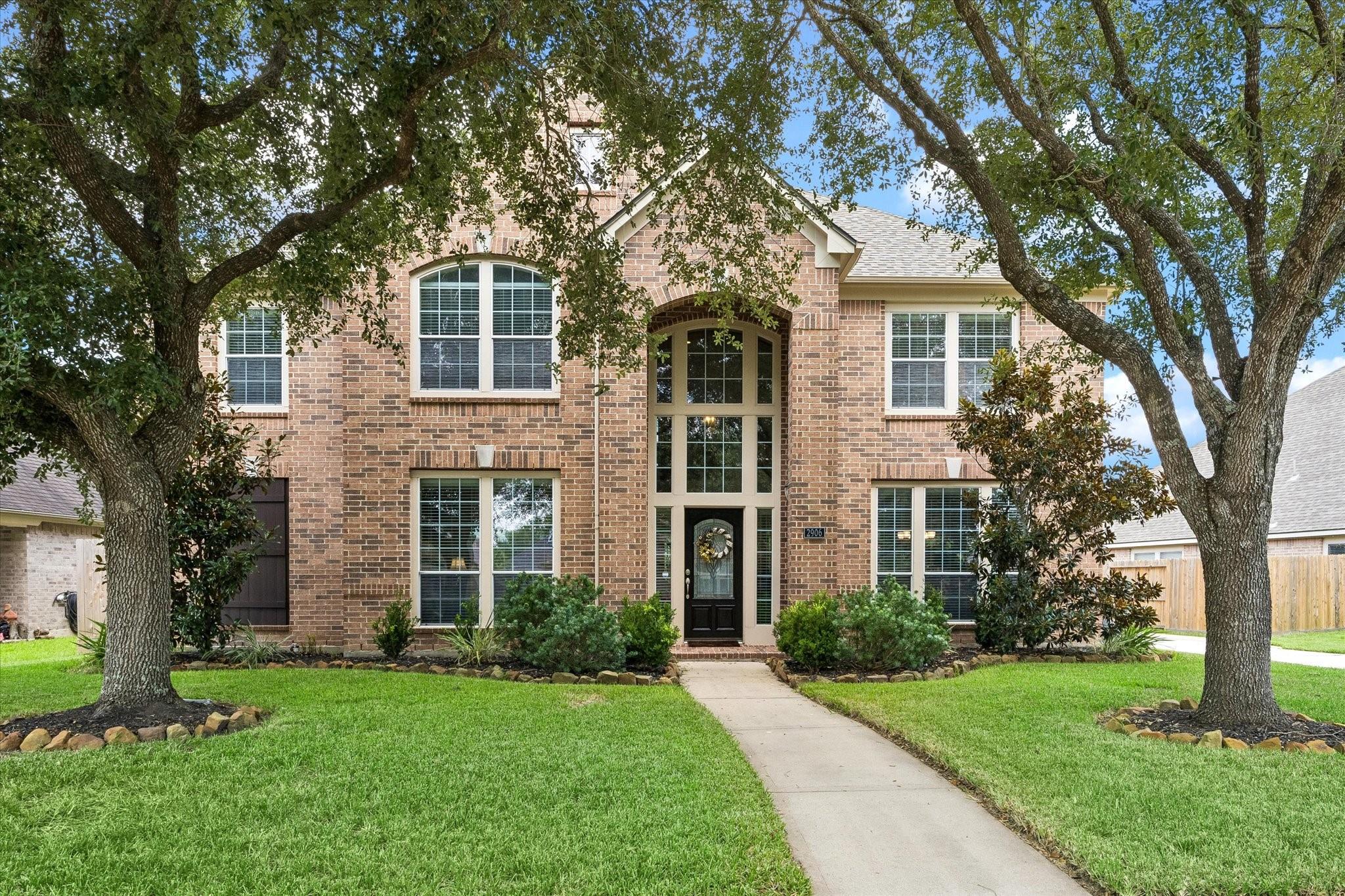 2906 Summer Cape Ct, League City, TX 77573