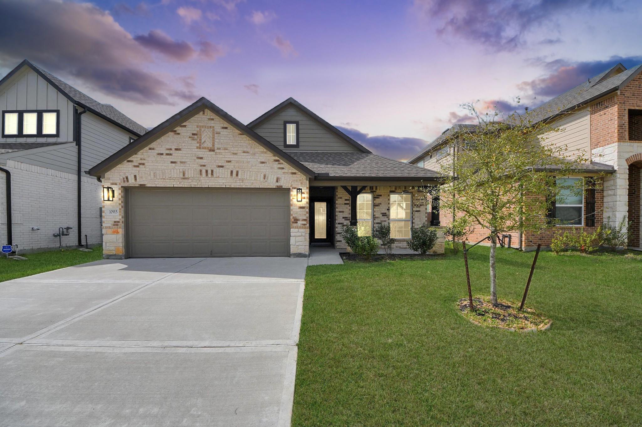 10915 Fall Fern Cir, Houston, TX 77044
