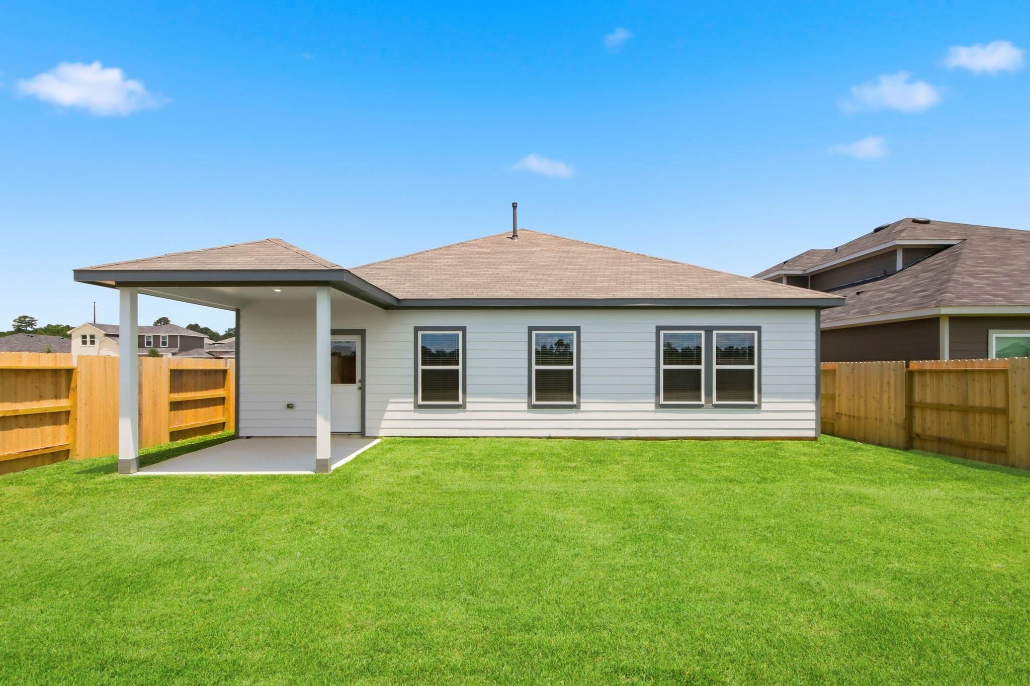 536 Wax Myrtle Way, Hockley, TX 77447 photo