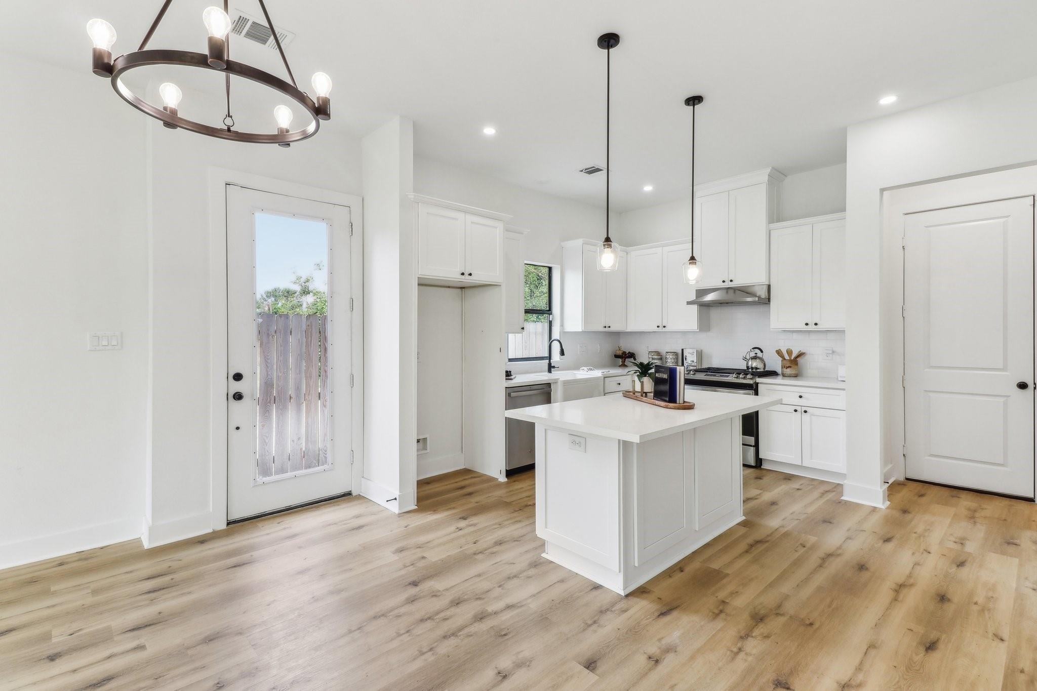 313 Tennessee St, Houston, TX 77029 photo