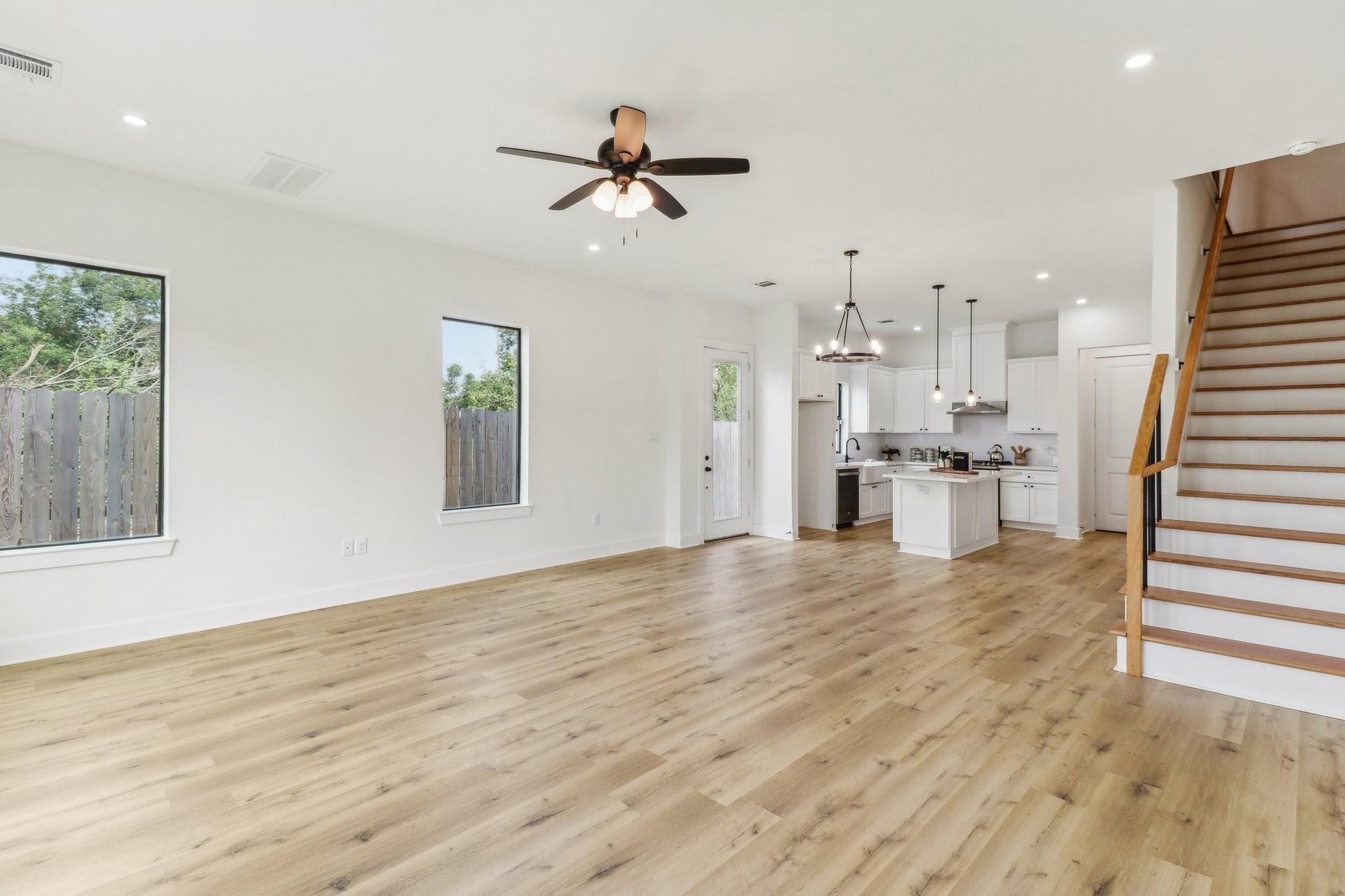 313 Tennessee St, Houston, TX 77029 photo