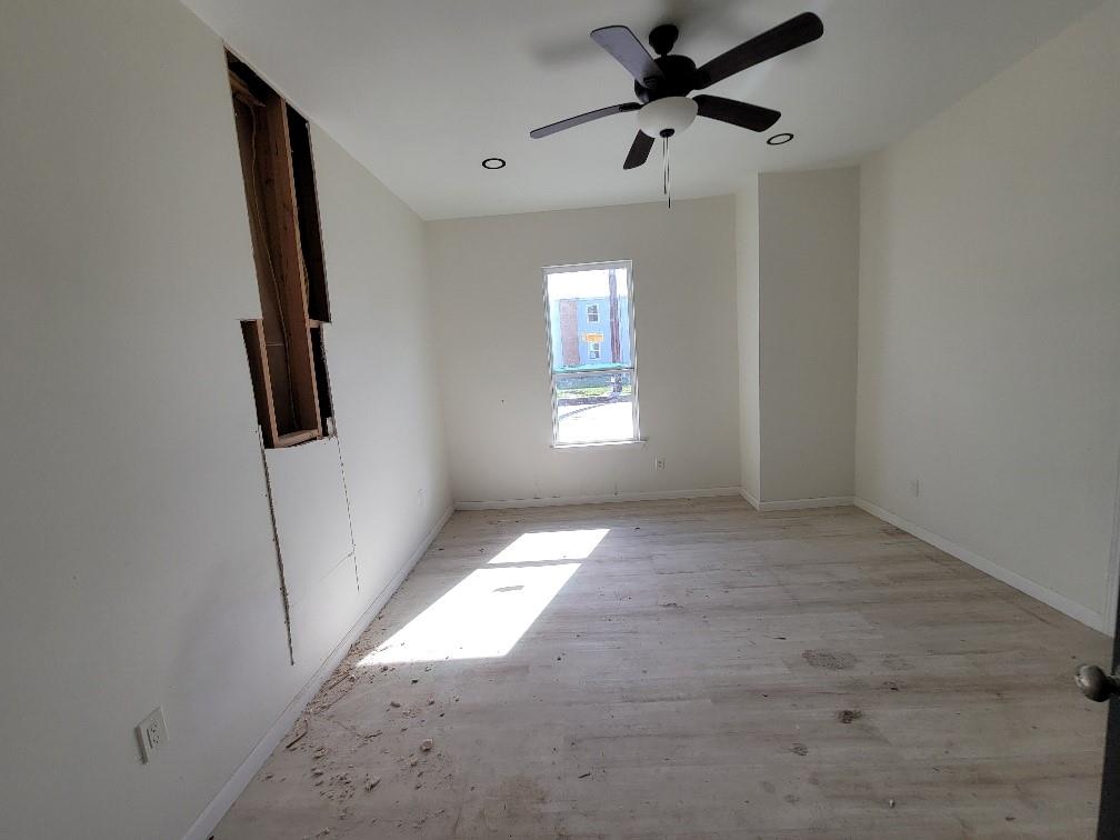 2728 Sealy St, Galveston, TX 77550 photo
