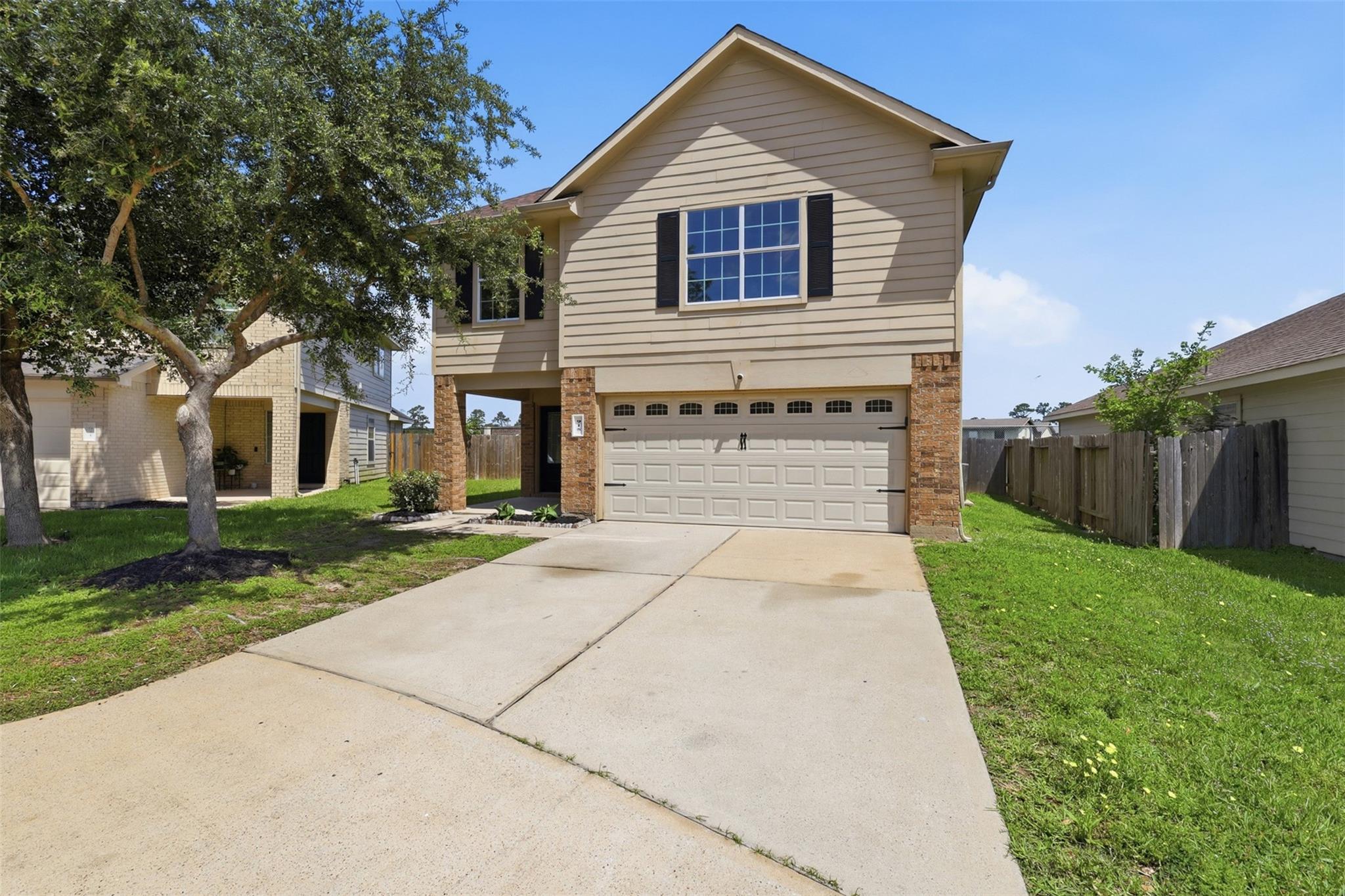 915 Redcrest Spring Ct, Houston, TX 77073 photo