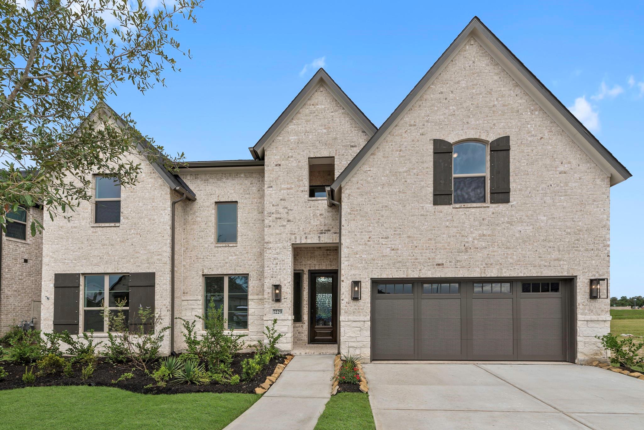 7229 Texas Wrangler Dr, League City, TX 77546