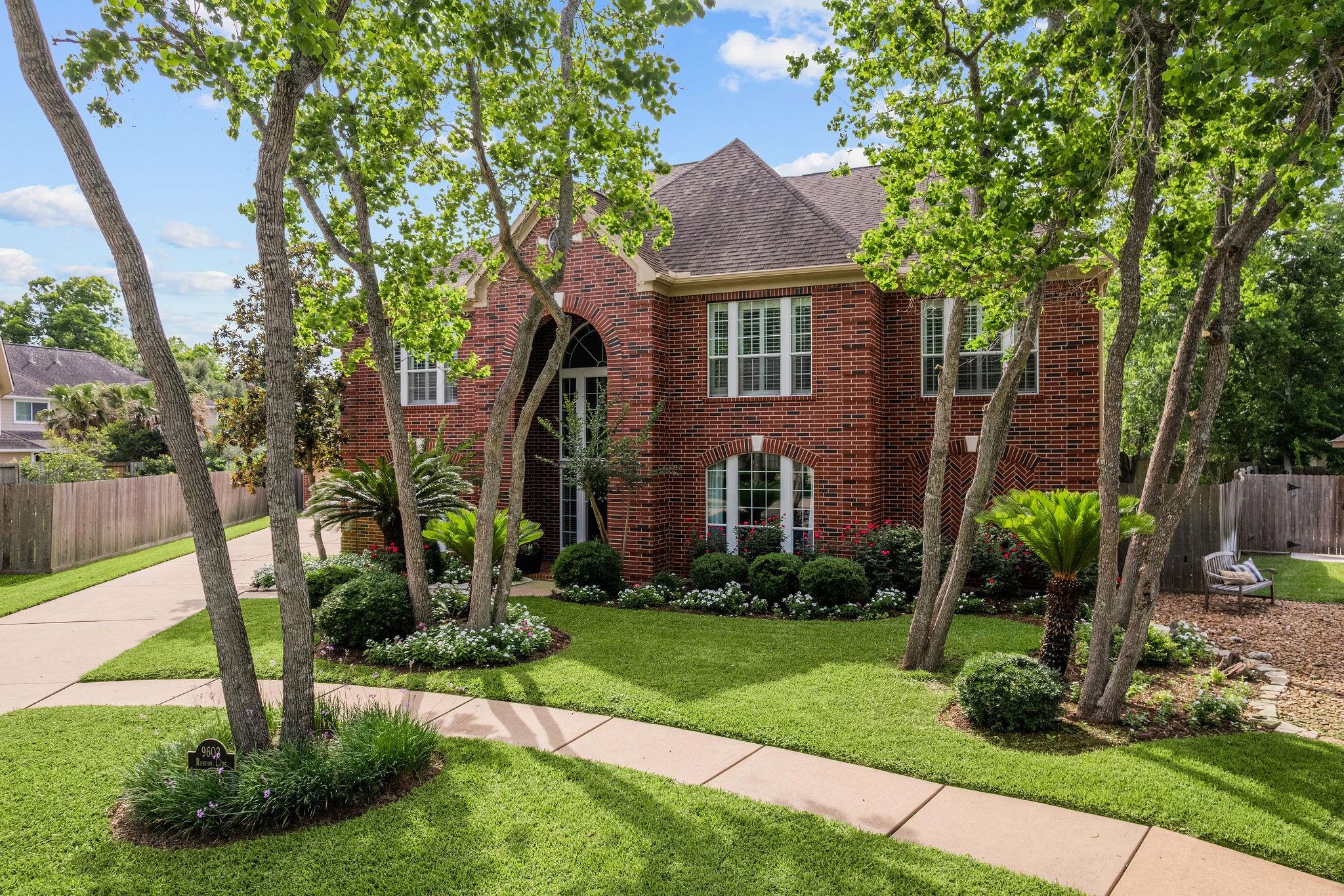9603 Randon Ln, Missouri City, TX 77459