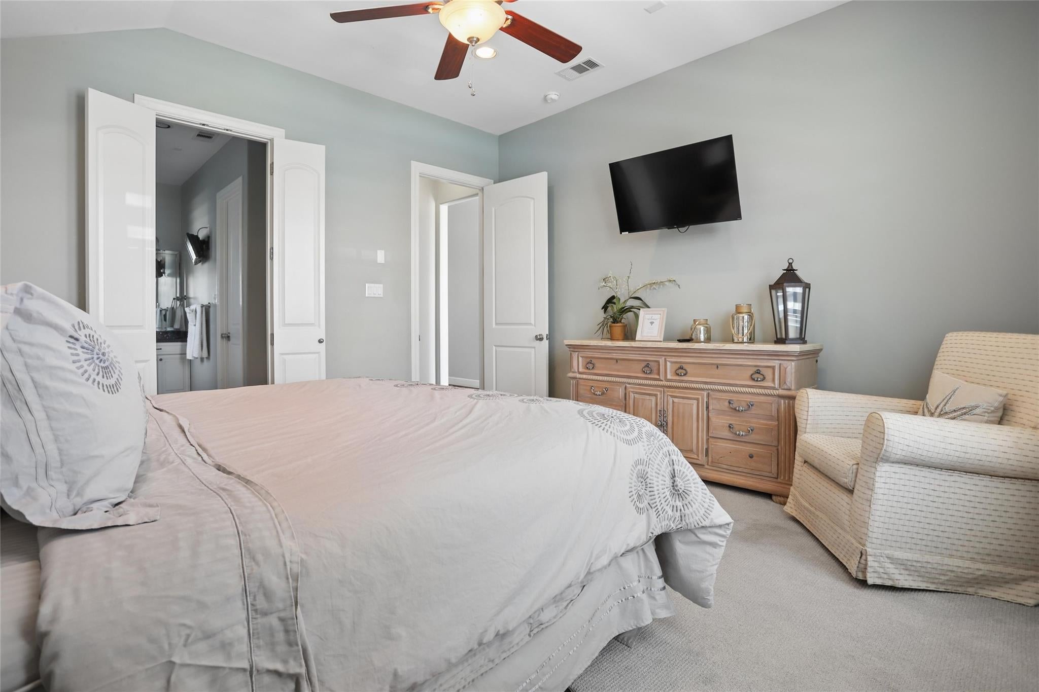 21834 Matagorda Dr, Galveston, TX 77554 photo