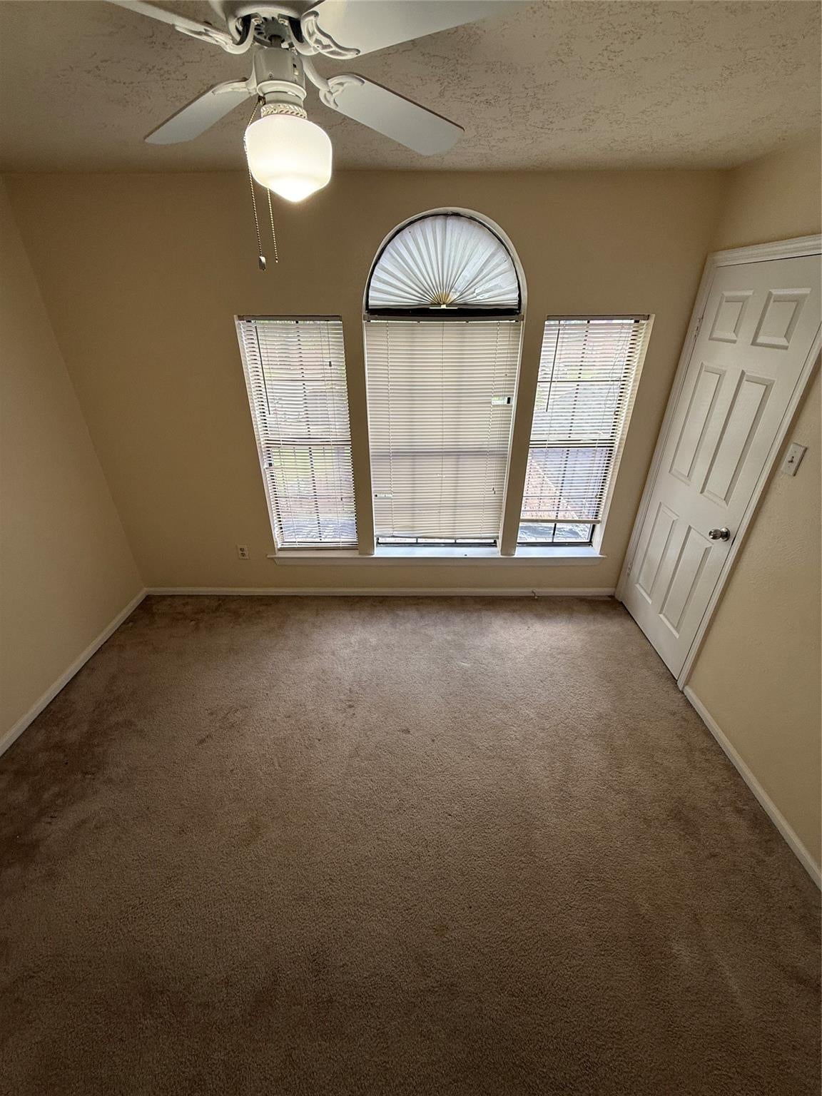 7019 Little Redwood Dr, Pasadena, TX 77505 photo