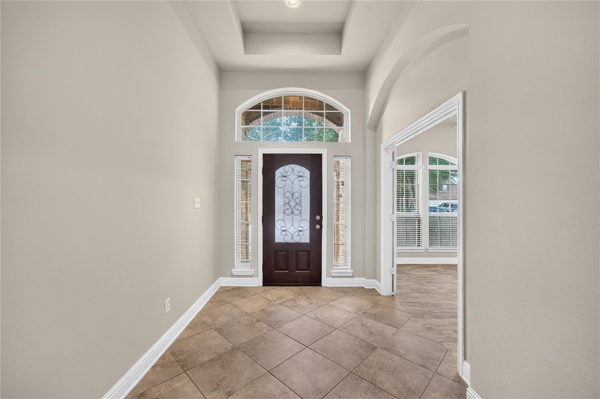 6302 Falling Briar Ln, Sugar Land, TX 77479 photo