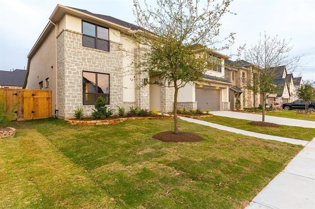 4415 Windy Oaks Dr, Fulshear, TX 77494 photo