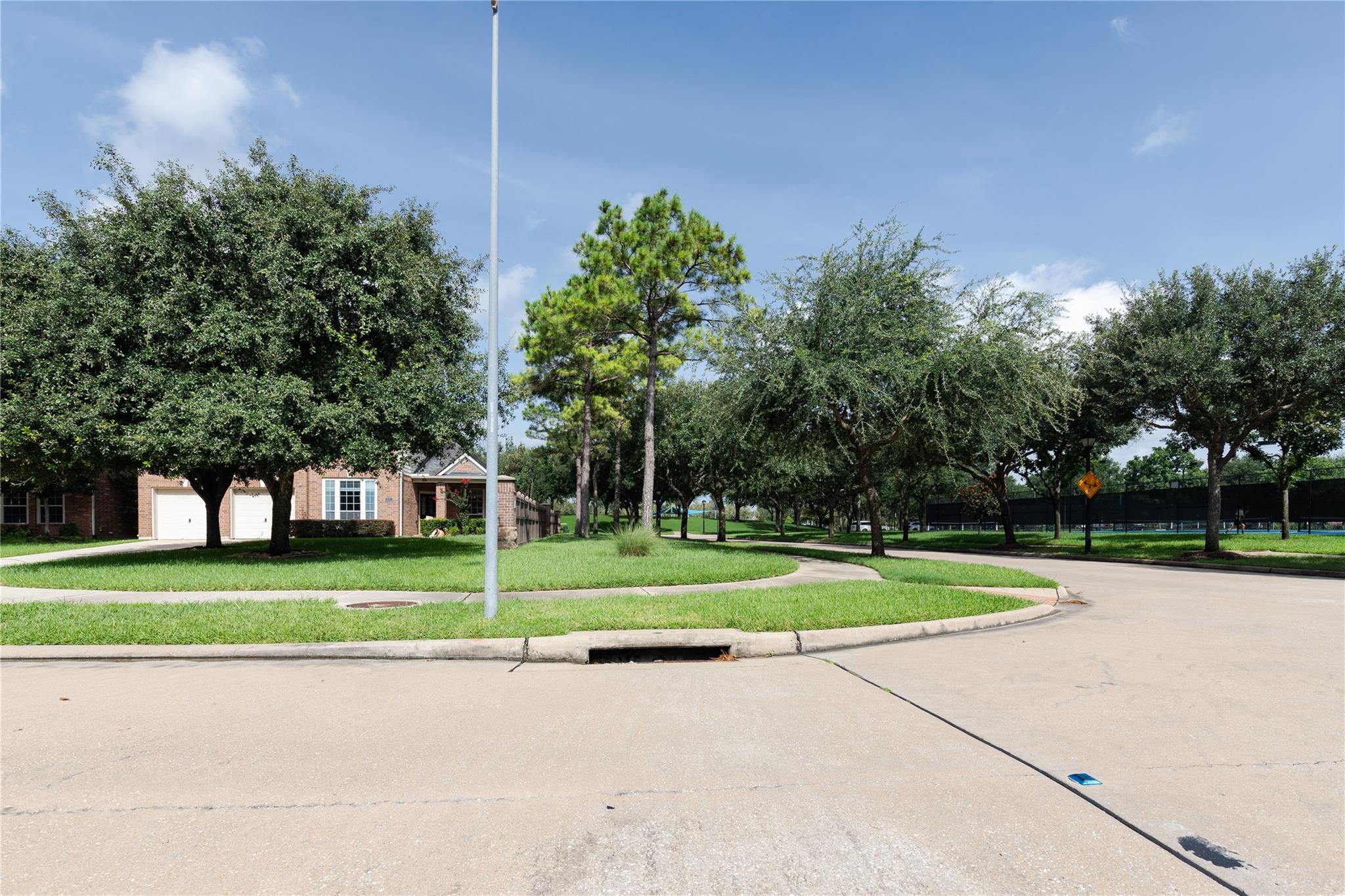 6002 Lakebluff Ct, Katy, TX 77450 photo