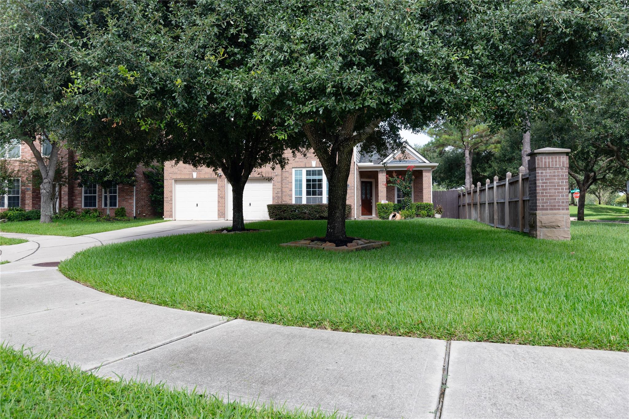 6002 Lakebluff Ct, Katy, TX 77450 photo