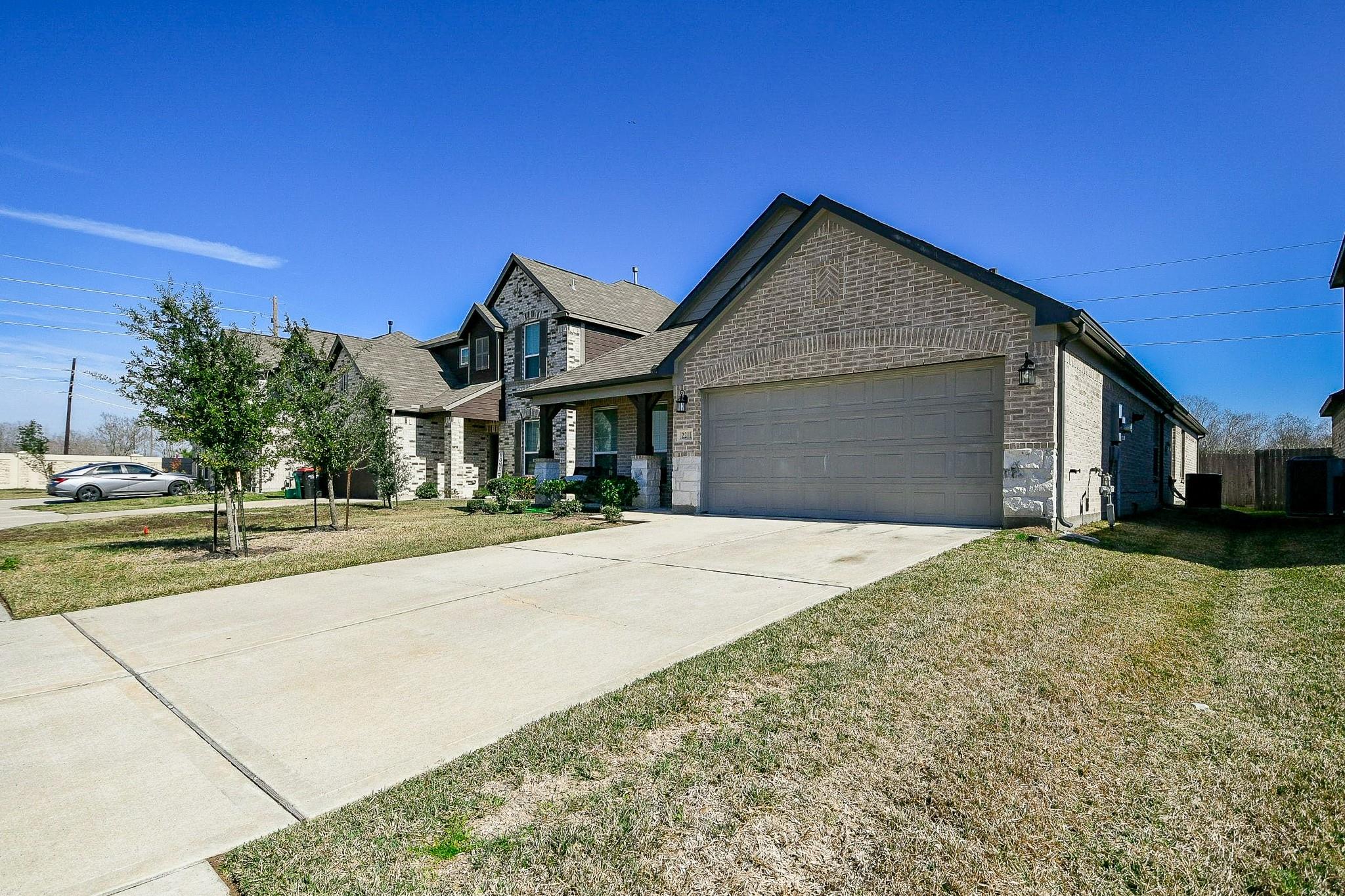 2211 Bright Sunrise Trl, Fresno, TX 77545 photo
