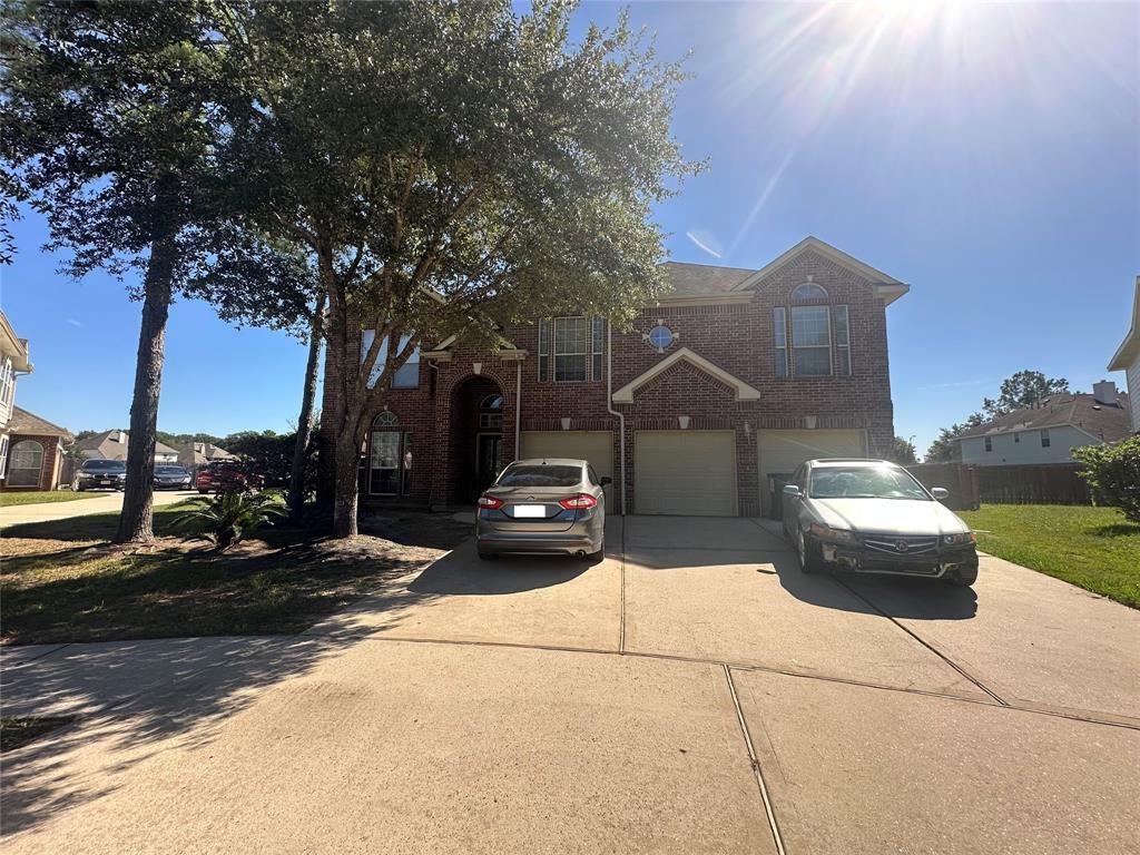 9918 Brilliant Lake Dr, Humble, TX 77396