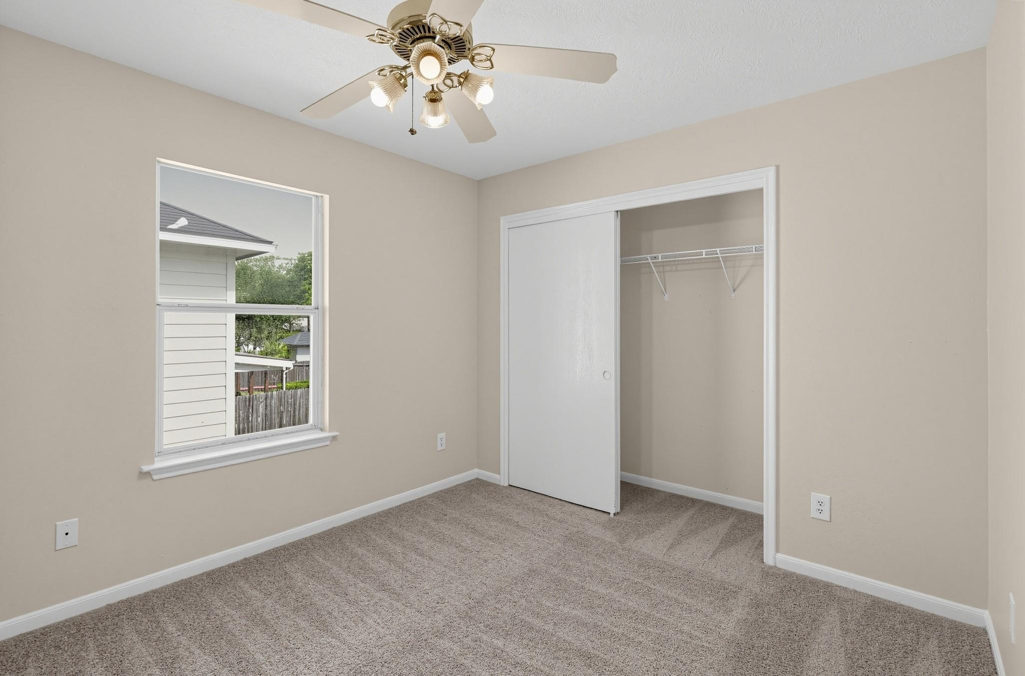 8714 Tartan Walk Ln, Houston, TX 77075 photo