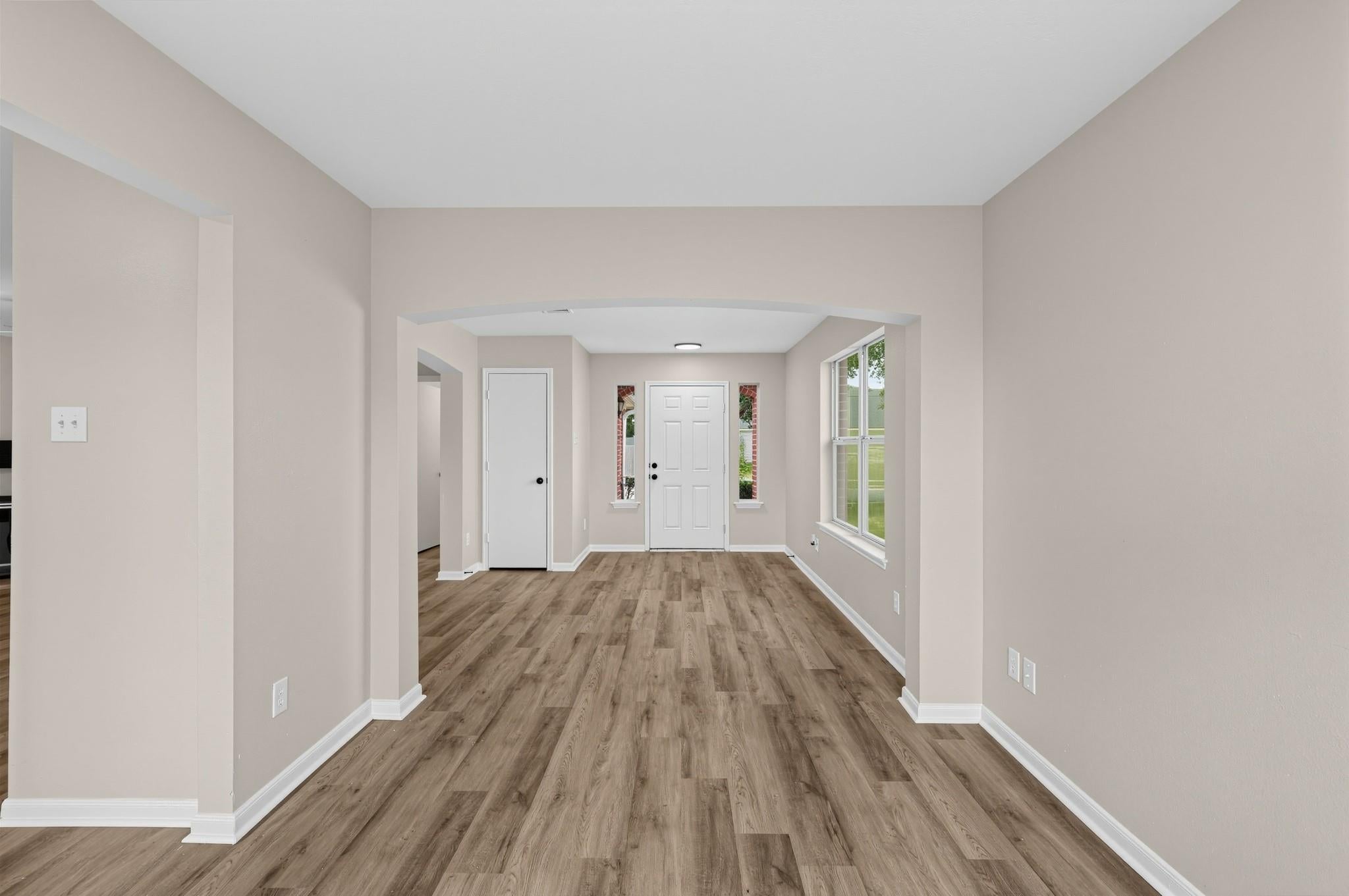 8714 Tartan Walk Ln, Houston, TX 77075 photo