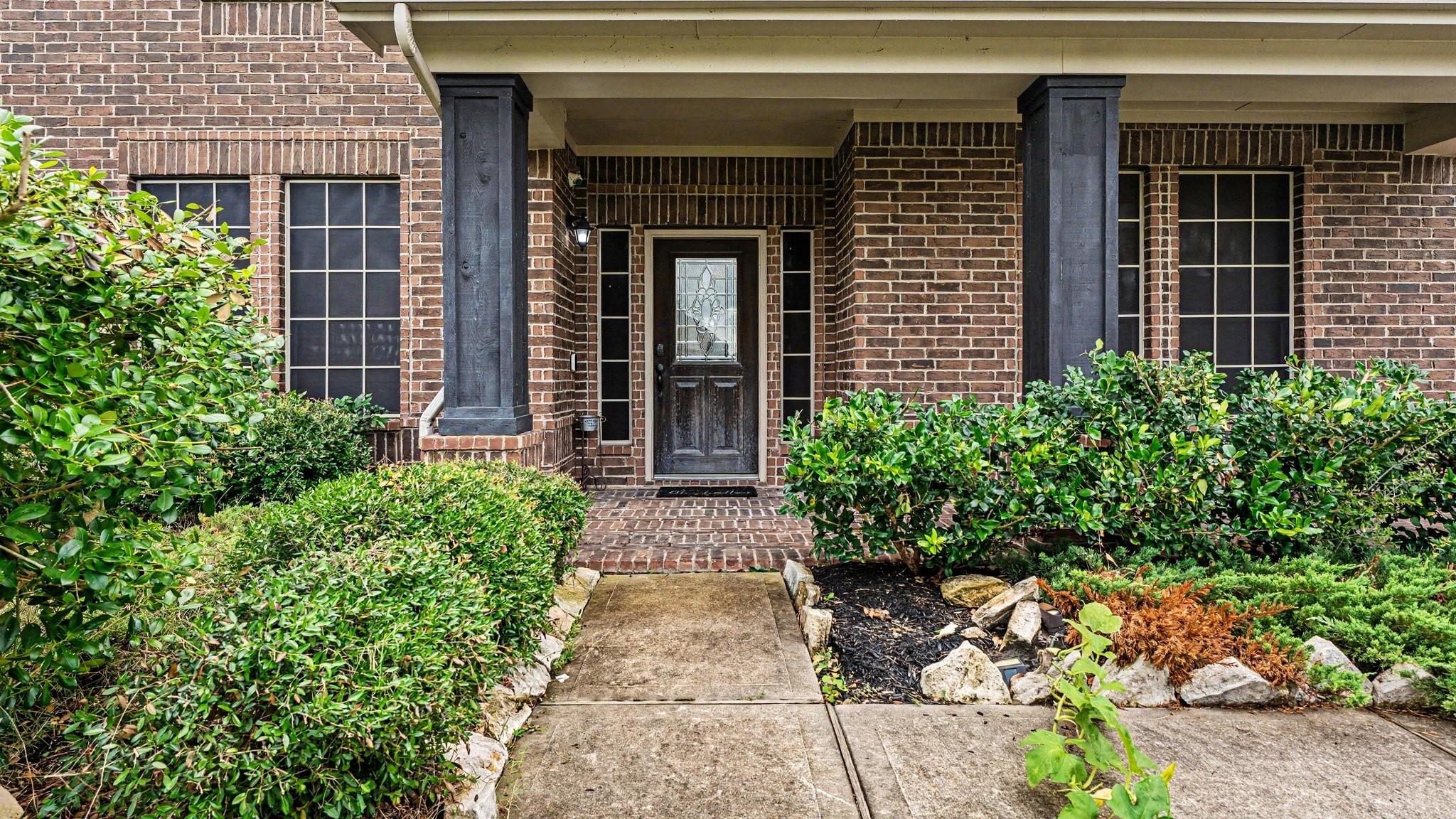 4634 Red Fox Cir, Baytown, TX 77523 photo