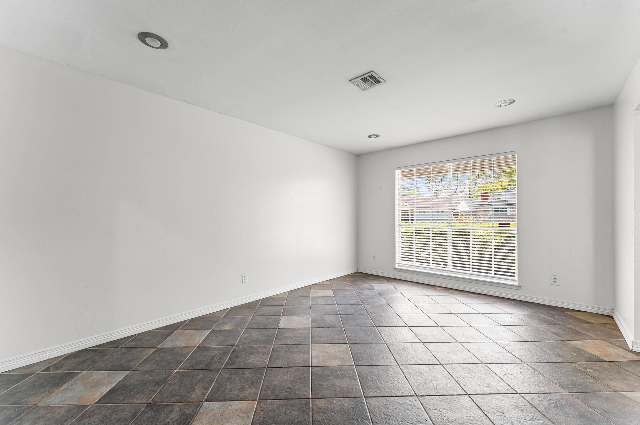 5910 Jim St, Houston, TX 77092 photo