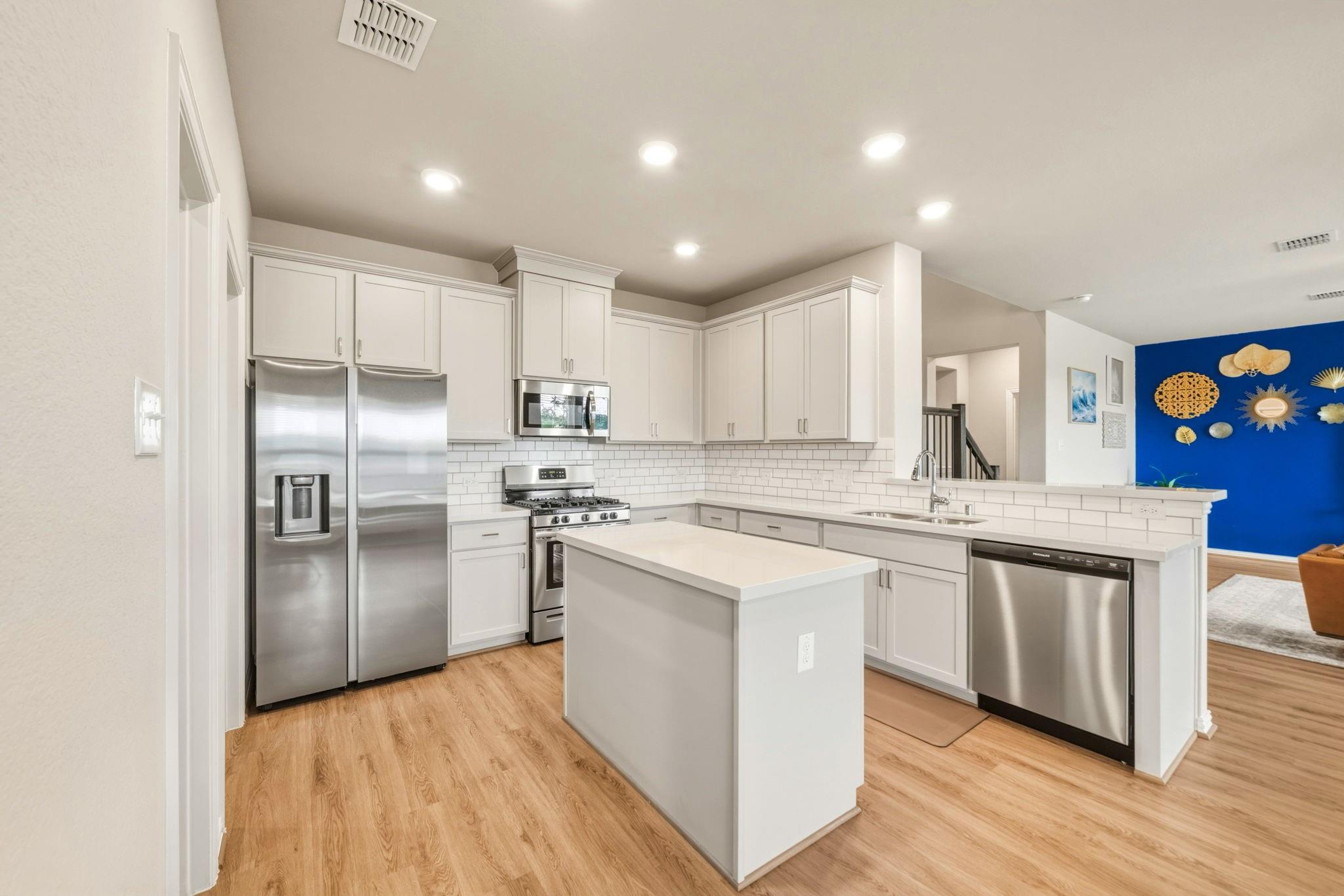 2817 Sellers Island Dr, League City, TX 77573 photo