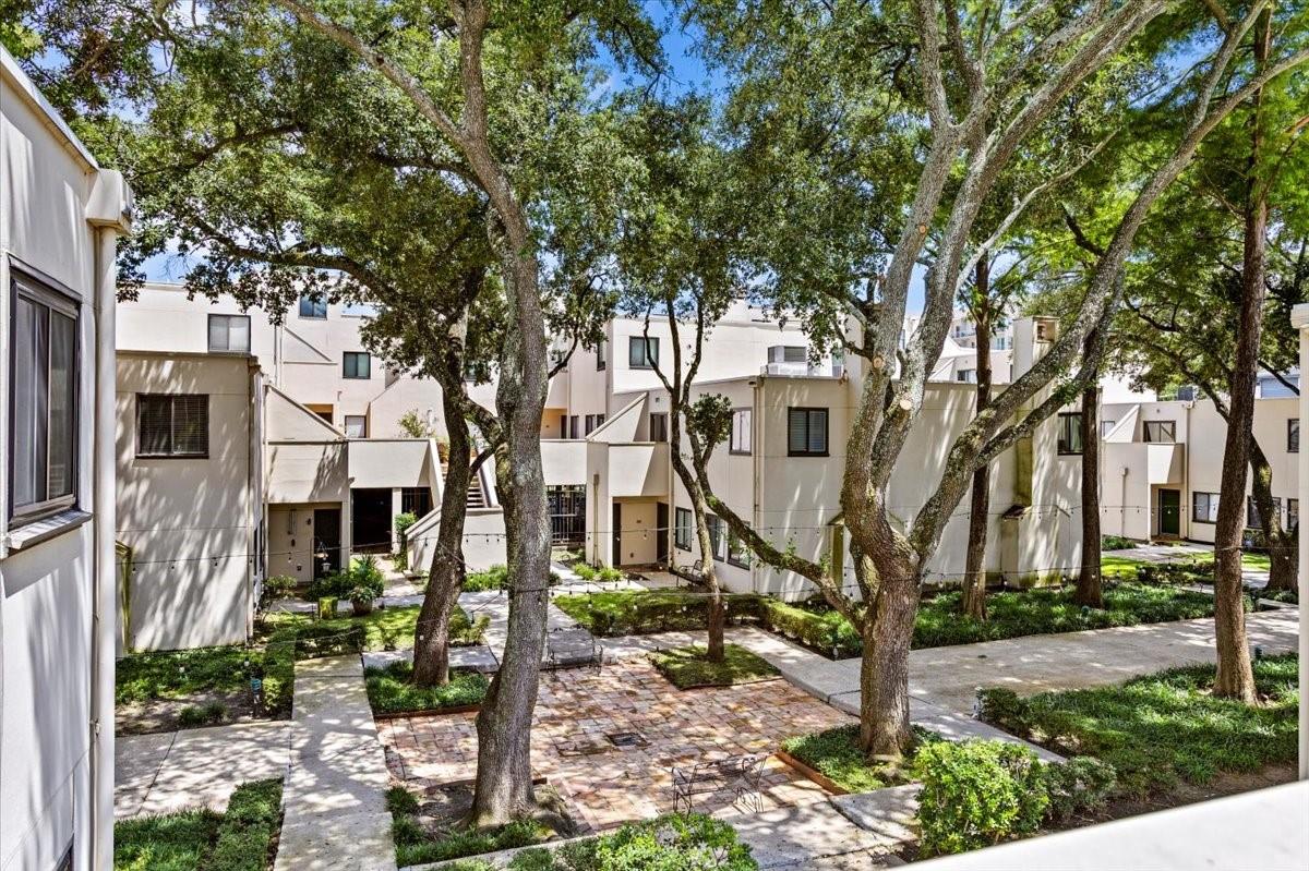 402 Tuam St #7, Houston, TX 77006 photo