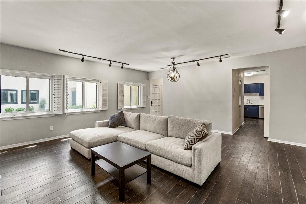 402 Tuam St #7, Houston, TX 77006 photo