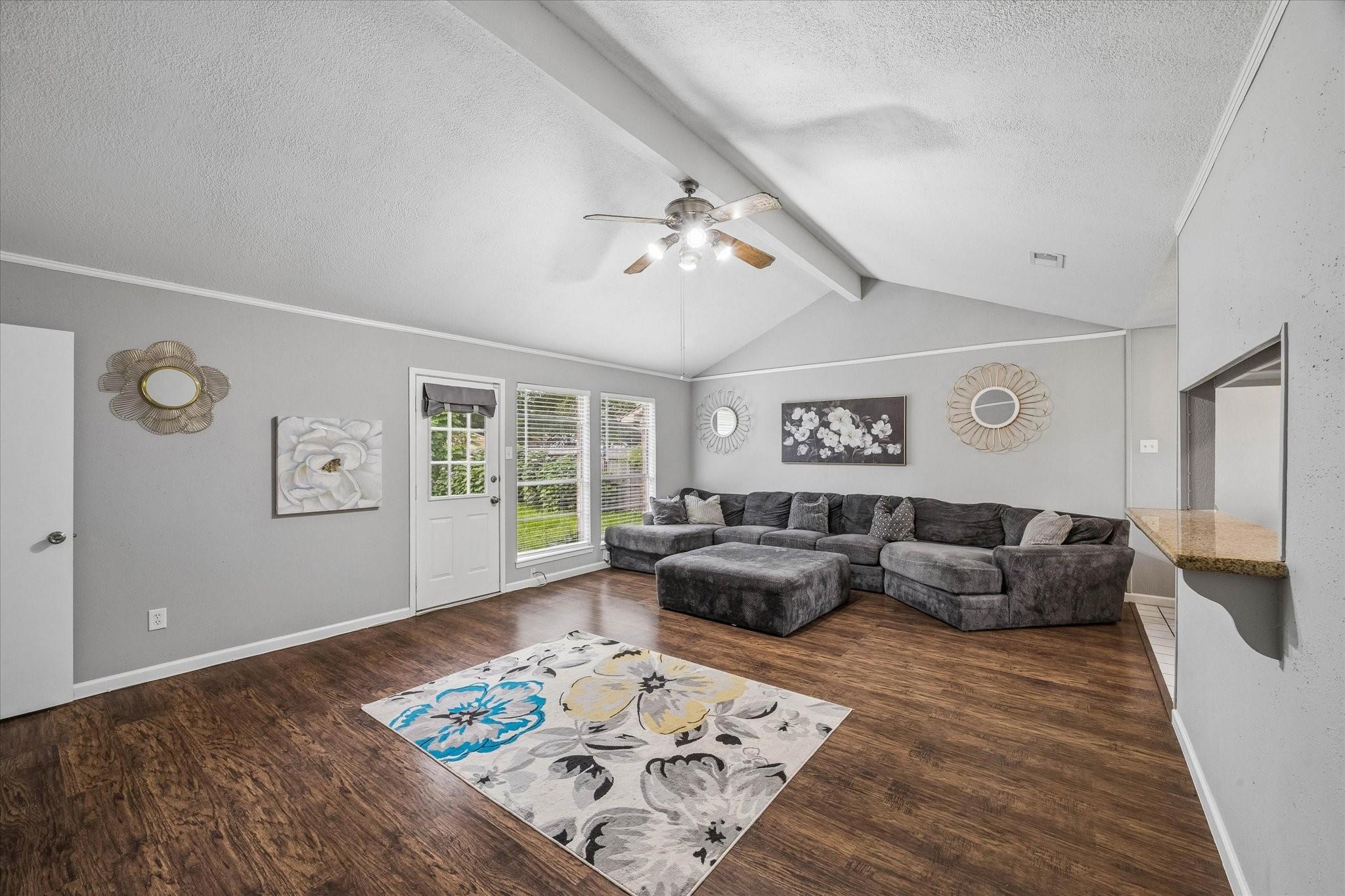 2011 Victoria Ct, League City, TX 77573 photo