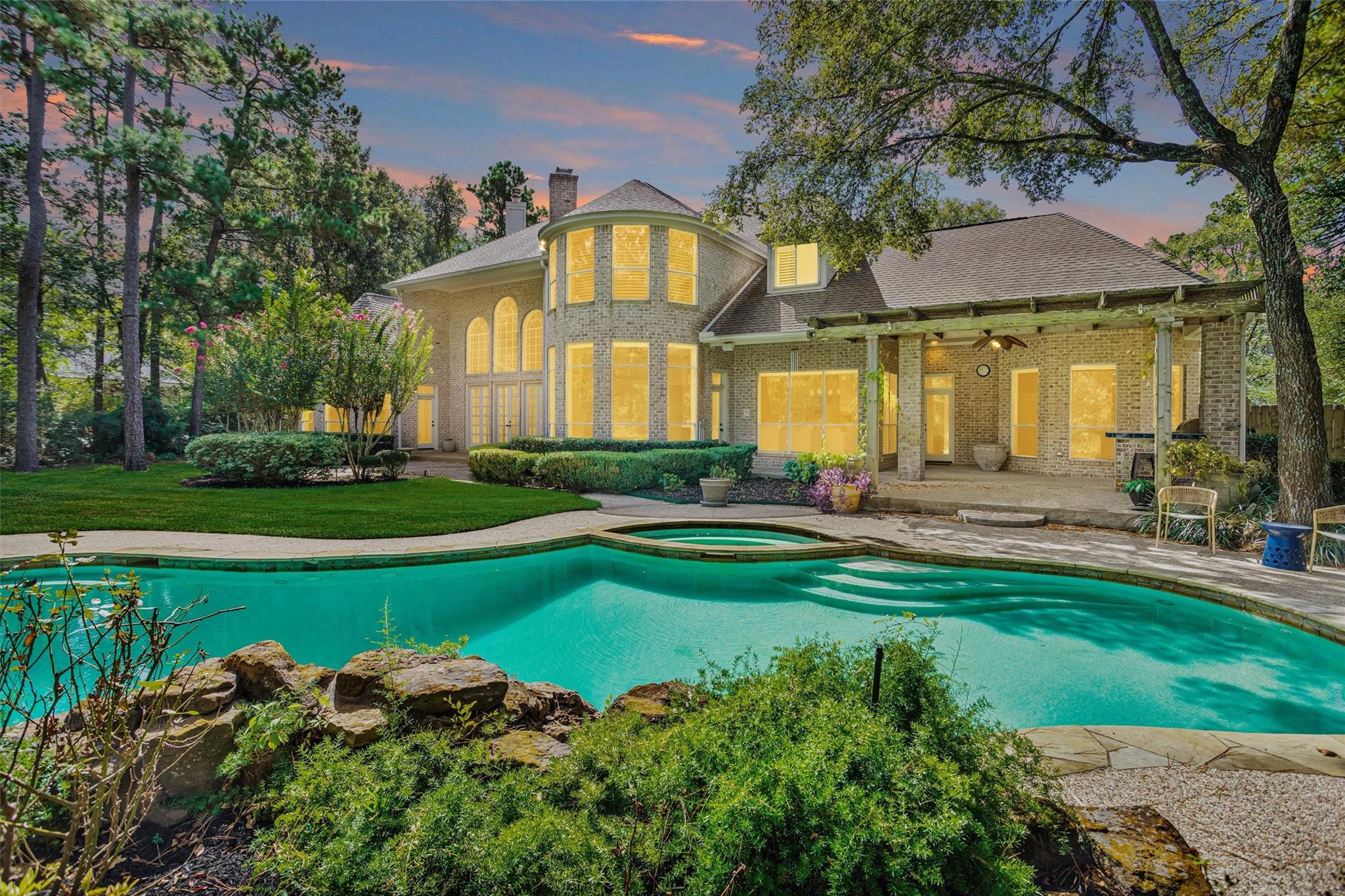263 Saddle Rdg, Spring, TX 77380