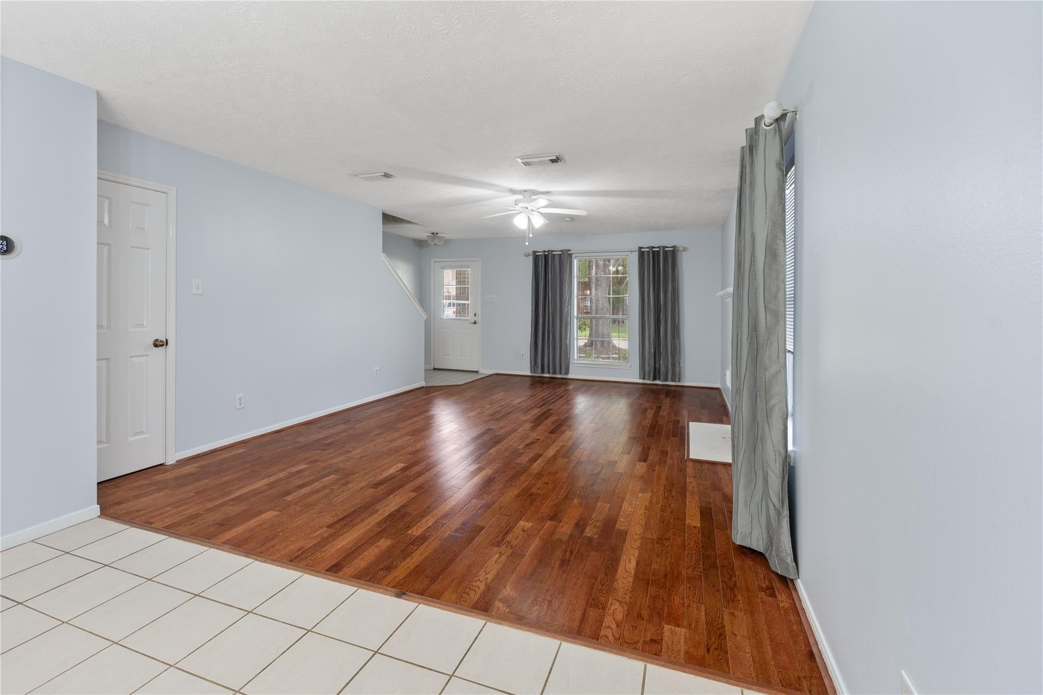 1245 Hunter Wood Dr, League City, TX 77573 photo