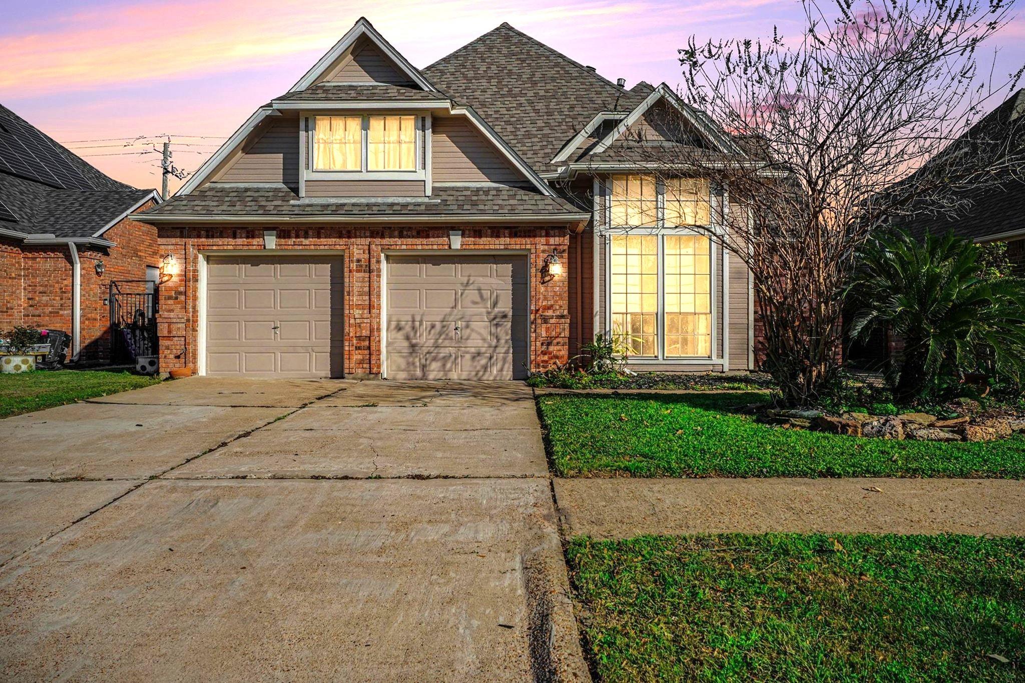 1321 Garden Ct, Deer Park, TX 77536