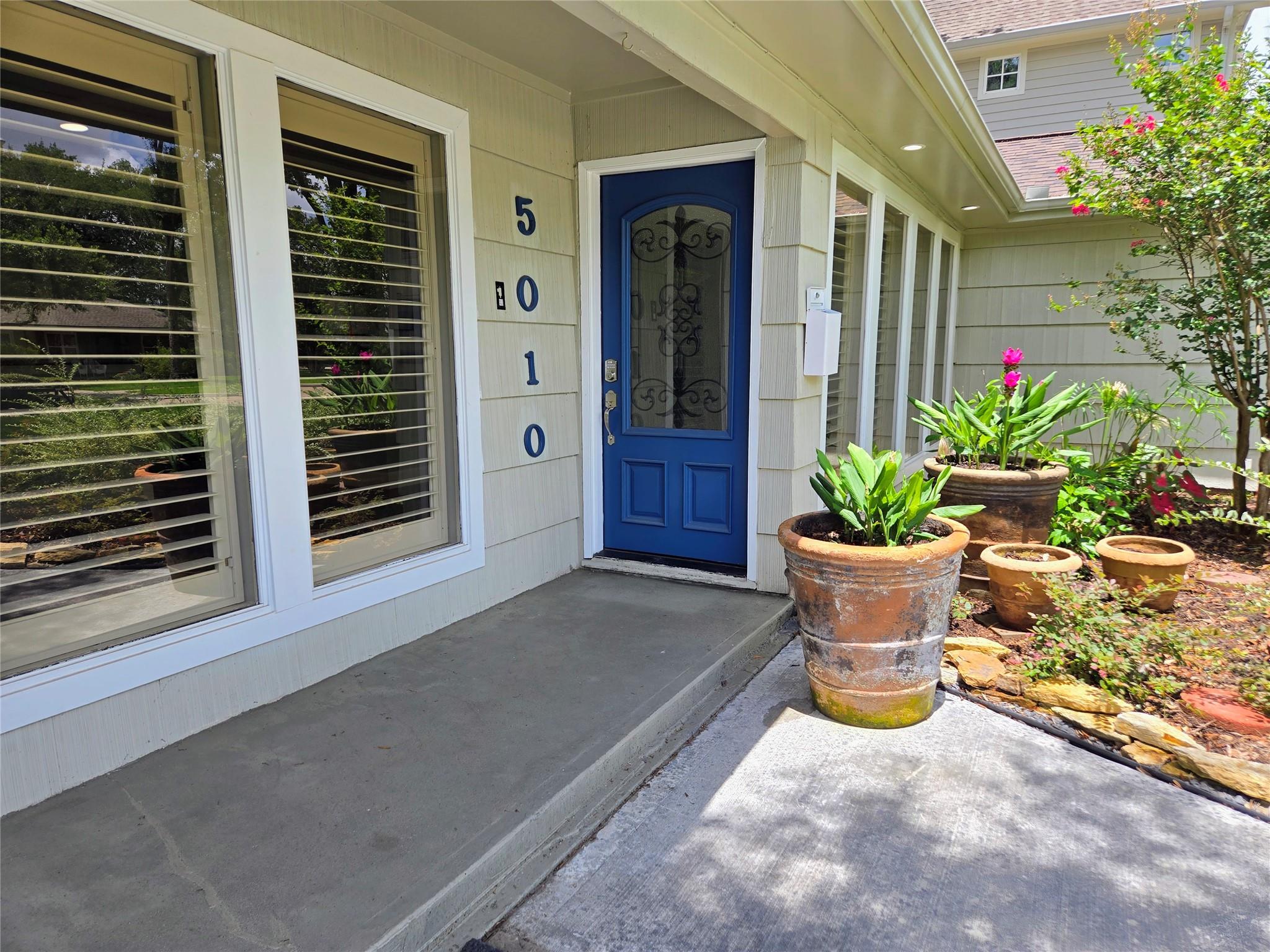 5010 Mayfair St, Bellaire, TX 77401 photo