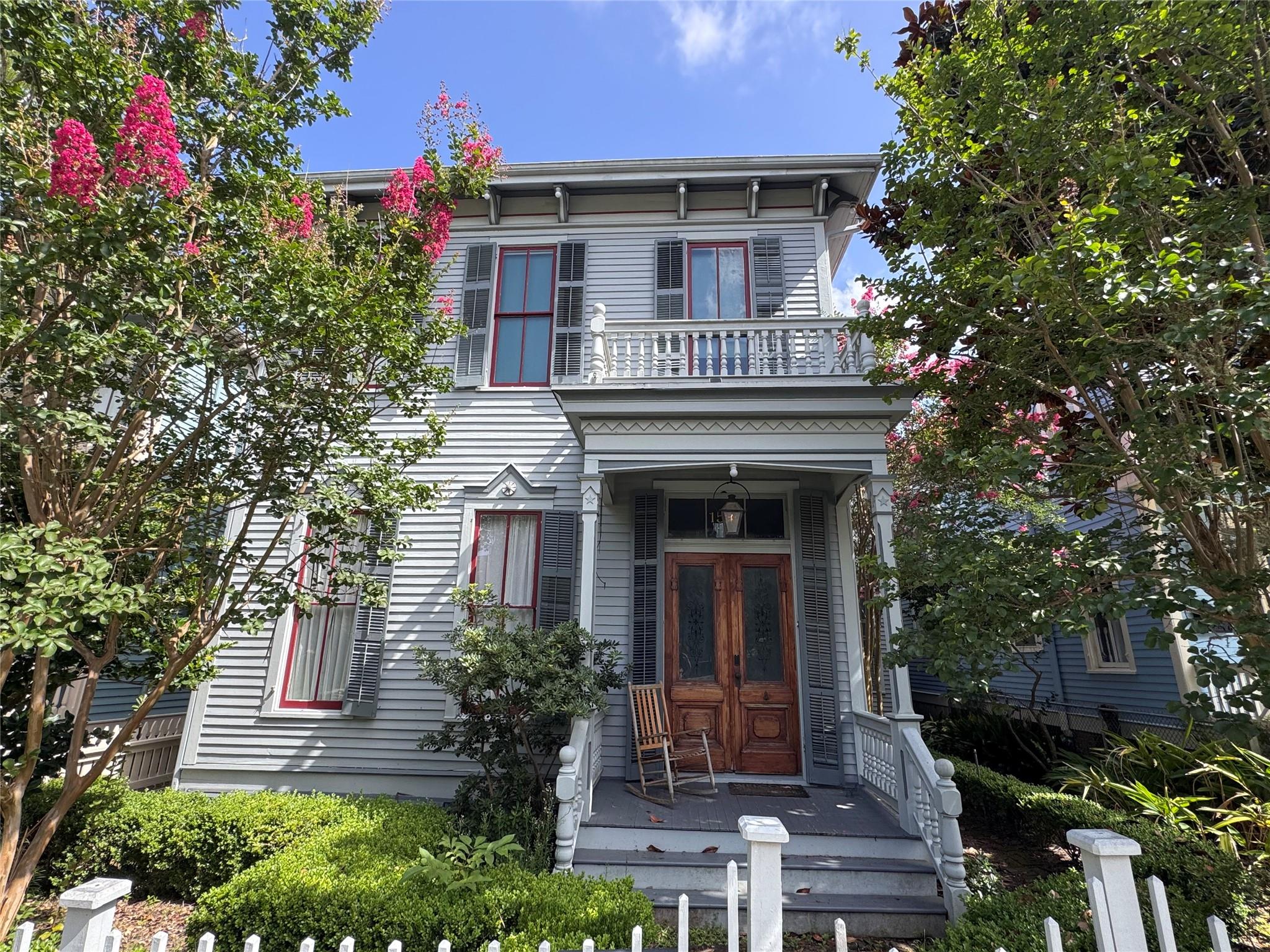 1515 Postoffice St, Galveston, TX 77550