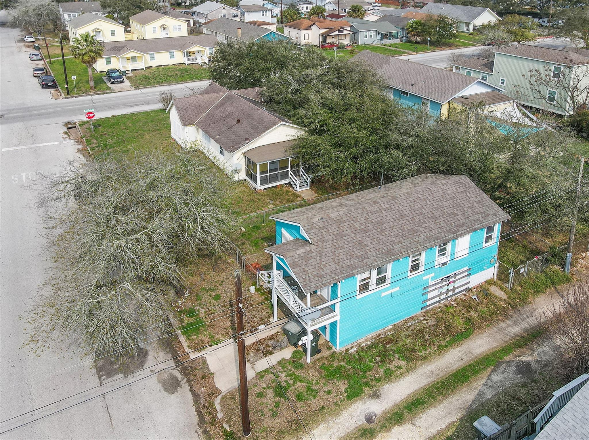 5127 Bernardo De Galvez, Galveston, TX 77551 photo