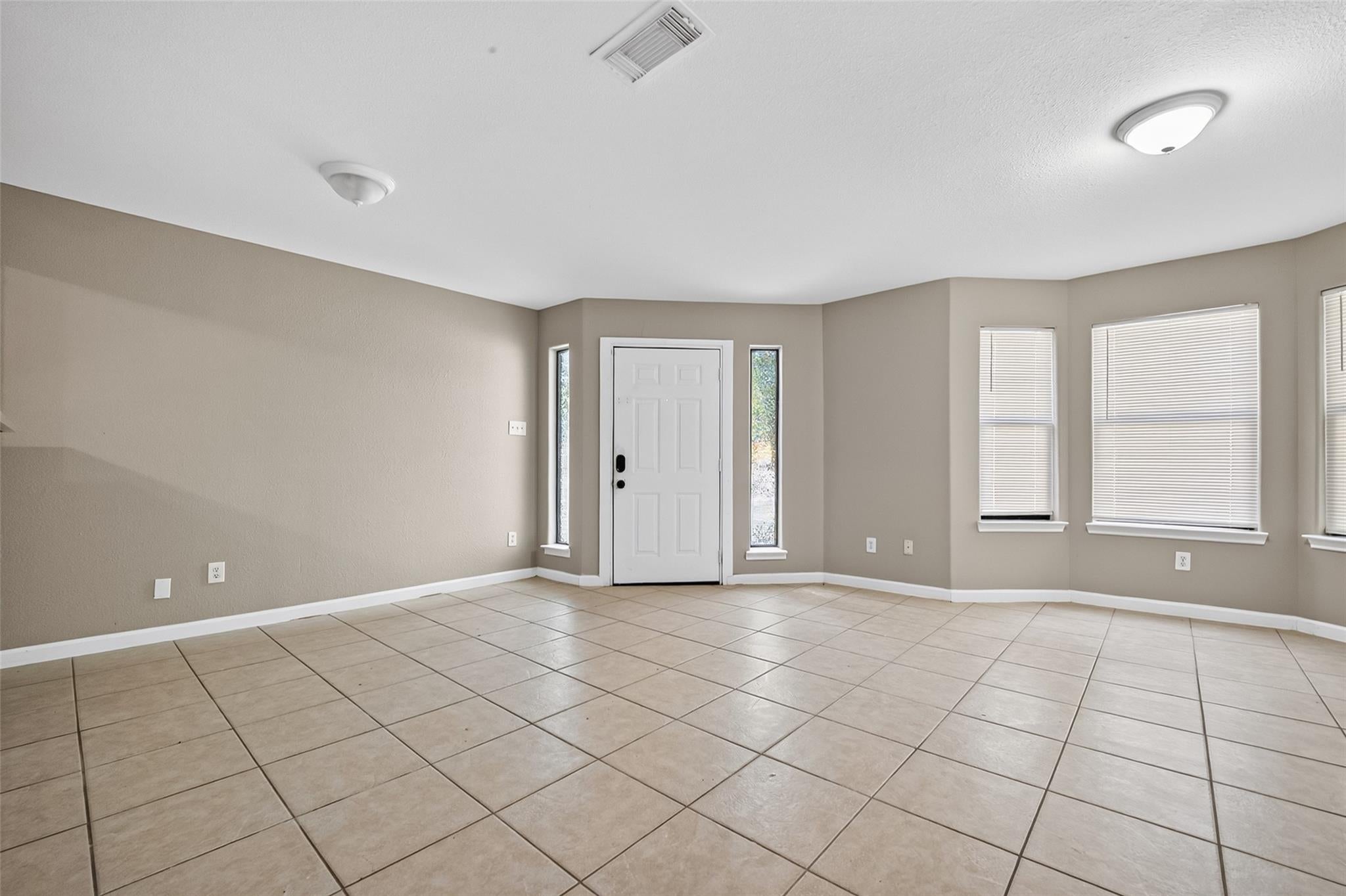 3014 La Estancia Ln, Houston, TX 77093 photo
