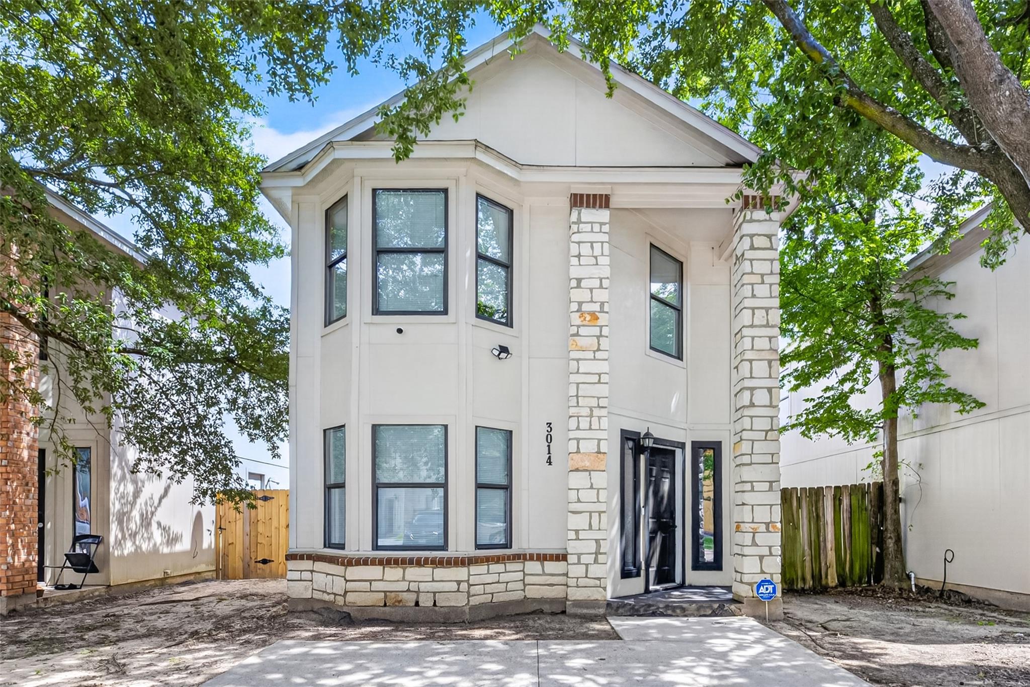 3014 La Estancia Ln, Houston, TX 77093