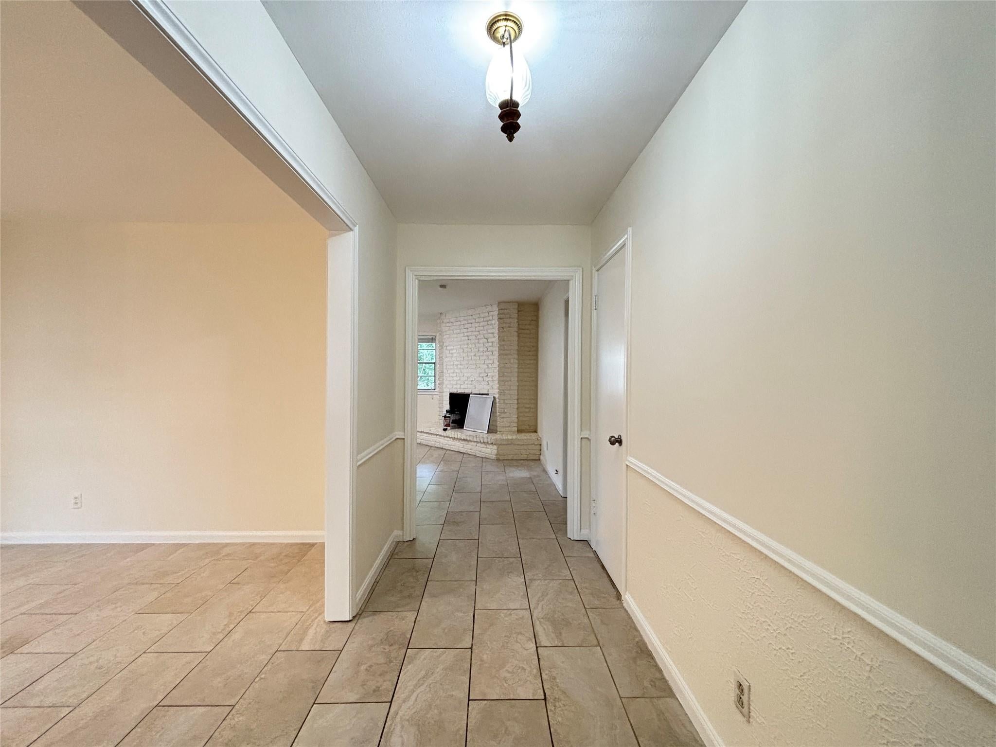 12342 Barryknoll Ln, Houston, TX 77024 photo