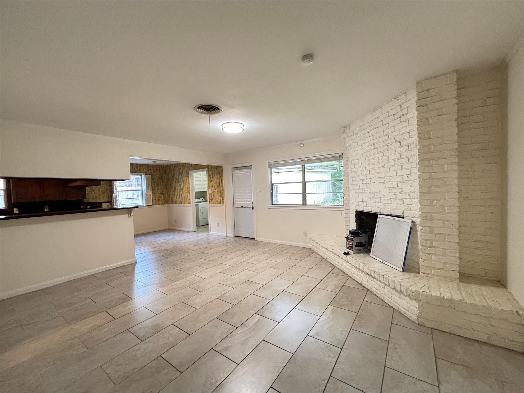12342 Barryknoll Ln, Houston, TX 77024 photo