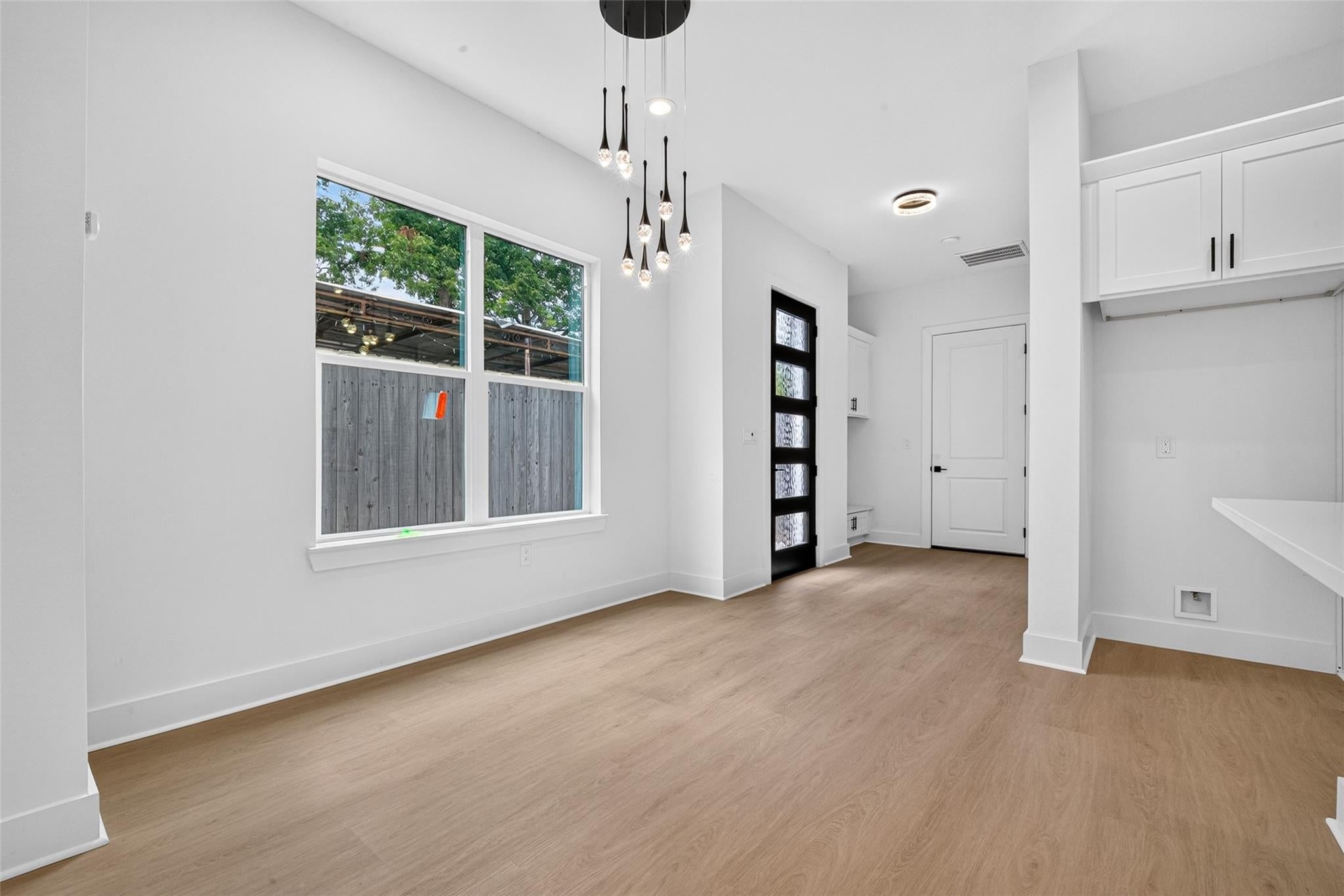 308 Engel St, Houston, TX 77011 photo