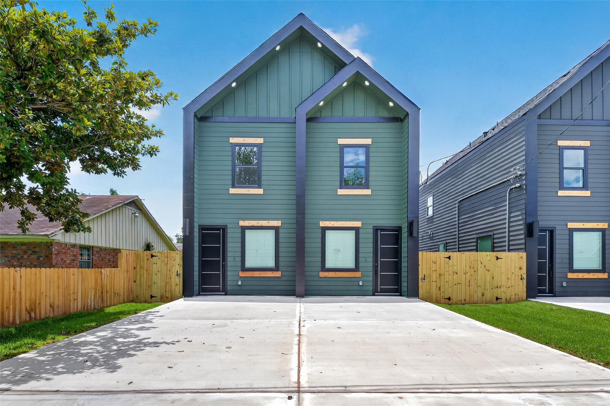 7840 Nashville Unit A/B St, Houston, TX 77028