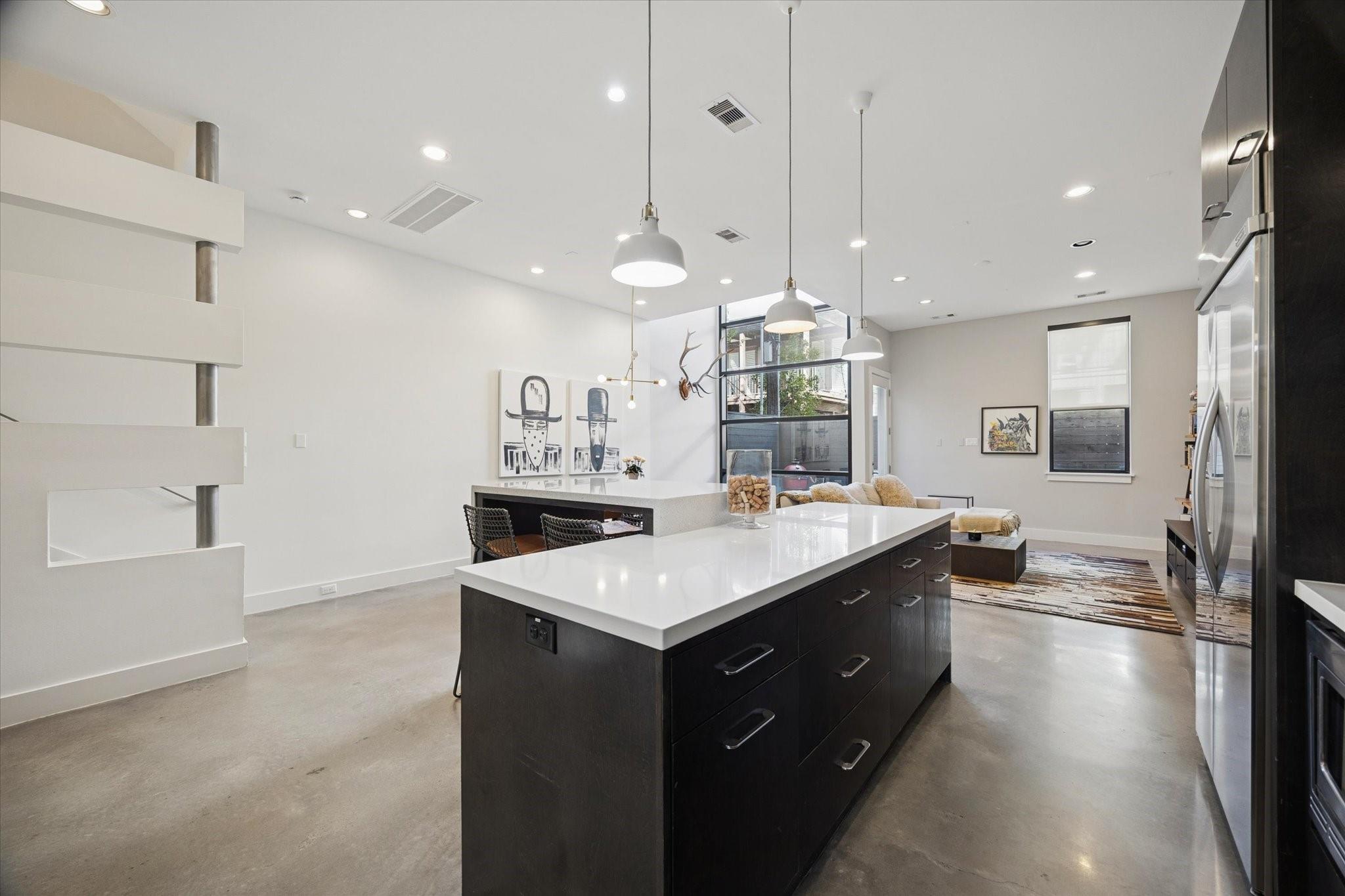 6504 Rodrigo St #B, Houston, TX 77007 photo