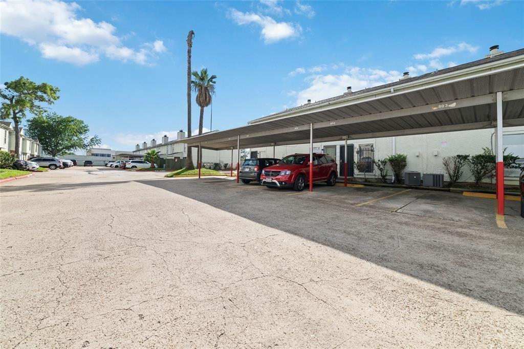 8754 Village Of Fondren Drive 8754, Houston, TX 77071 photo