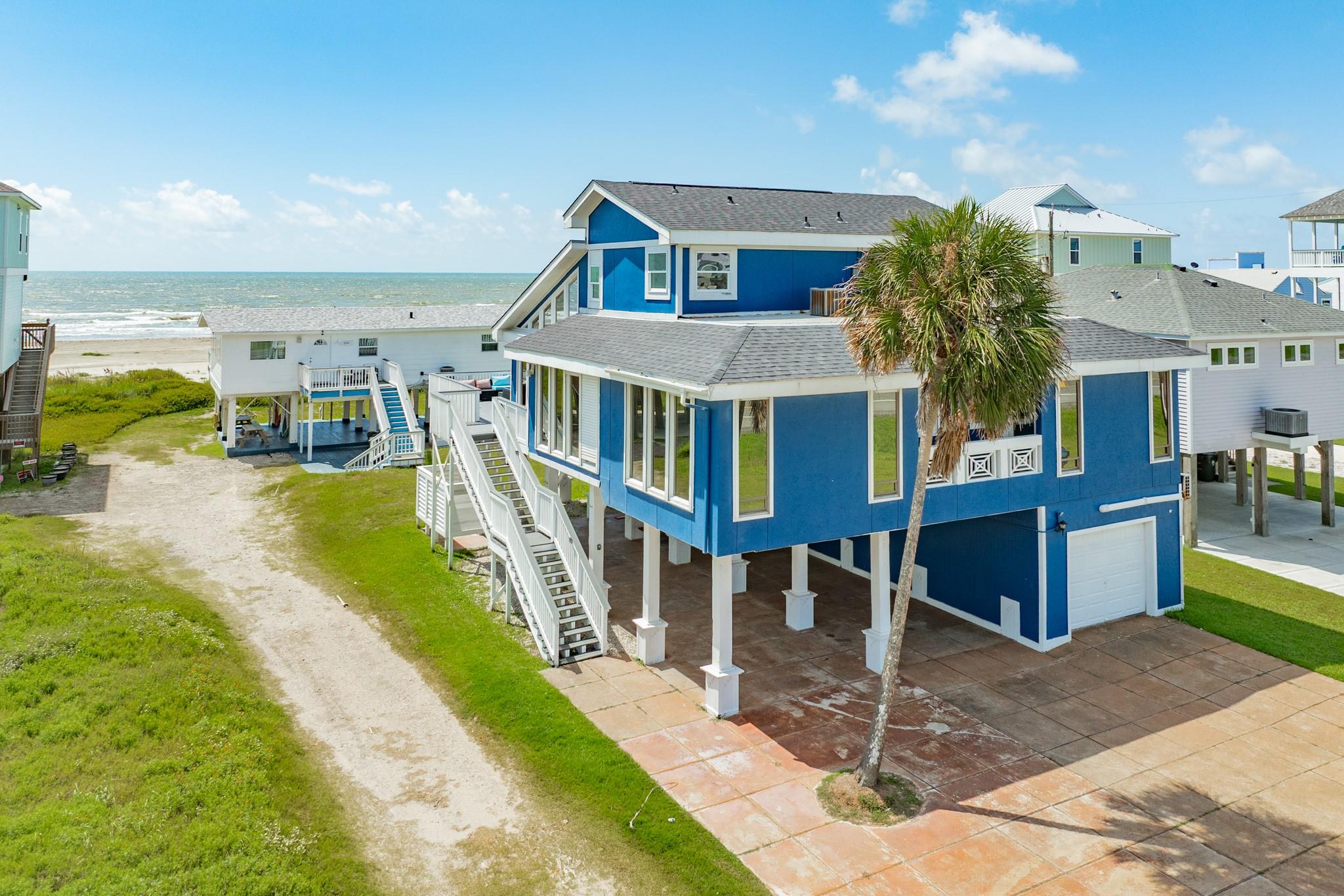 23115 Gulf Dr, Galveston, TX 77554 photo