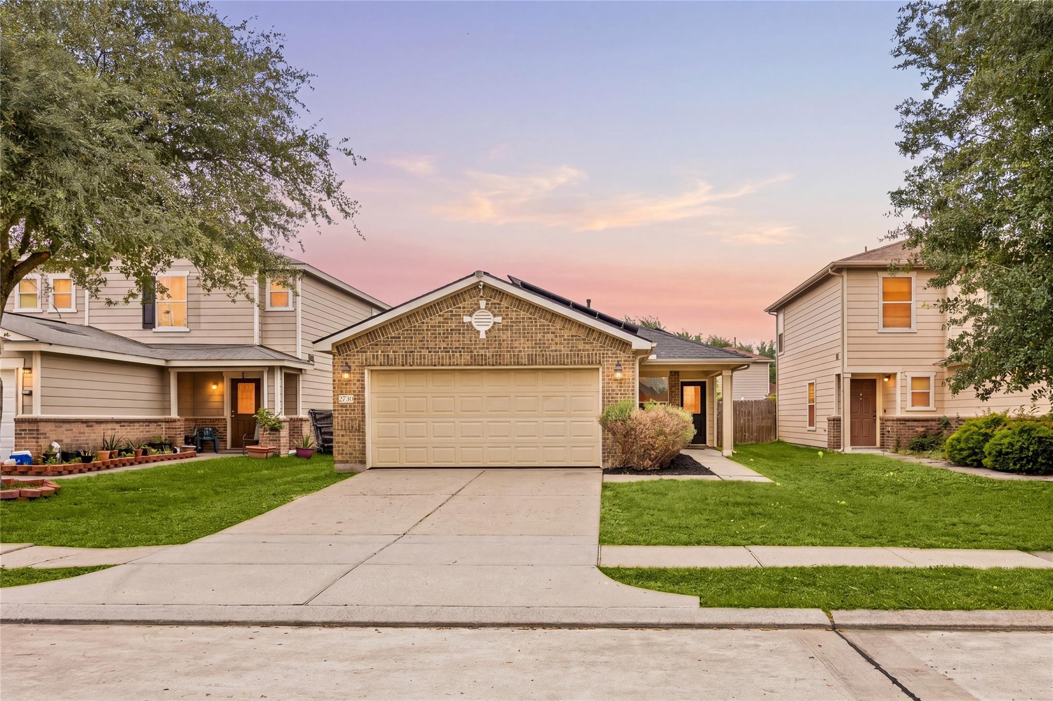 2730 Piney Lake Ct, Houston, TX 77038