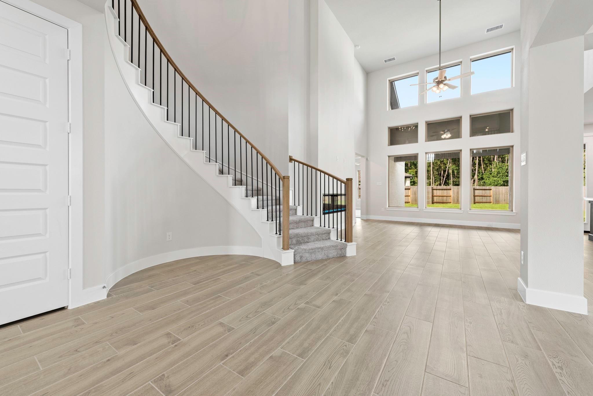 212 Silver Sage Ct, Conroe, TX 77304 photo