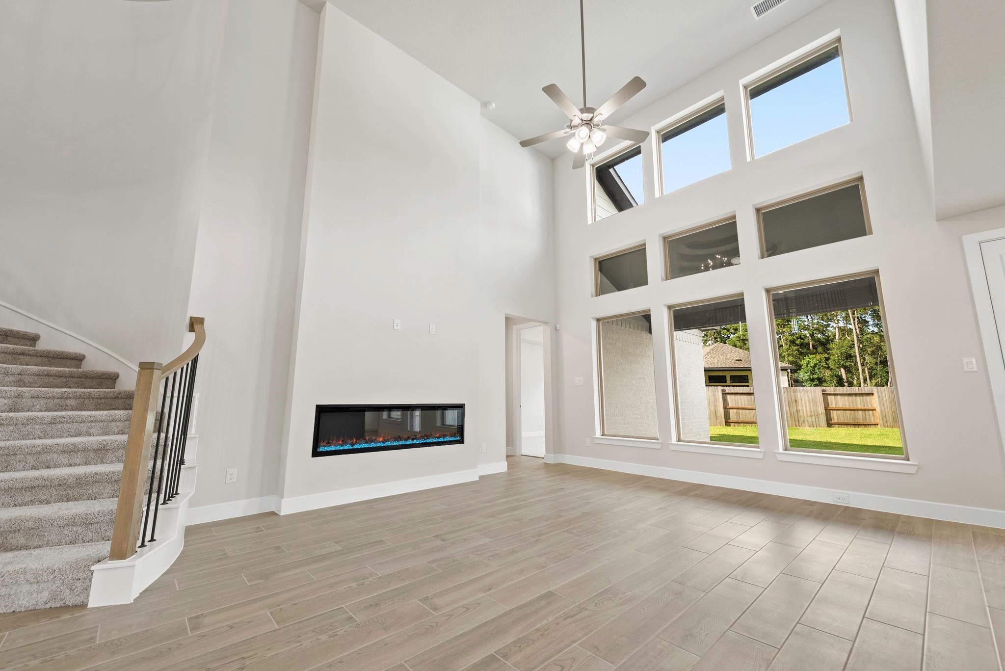 212 Silver Sage Ct, Conroe, TX 77304 photo