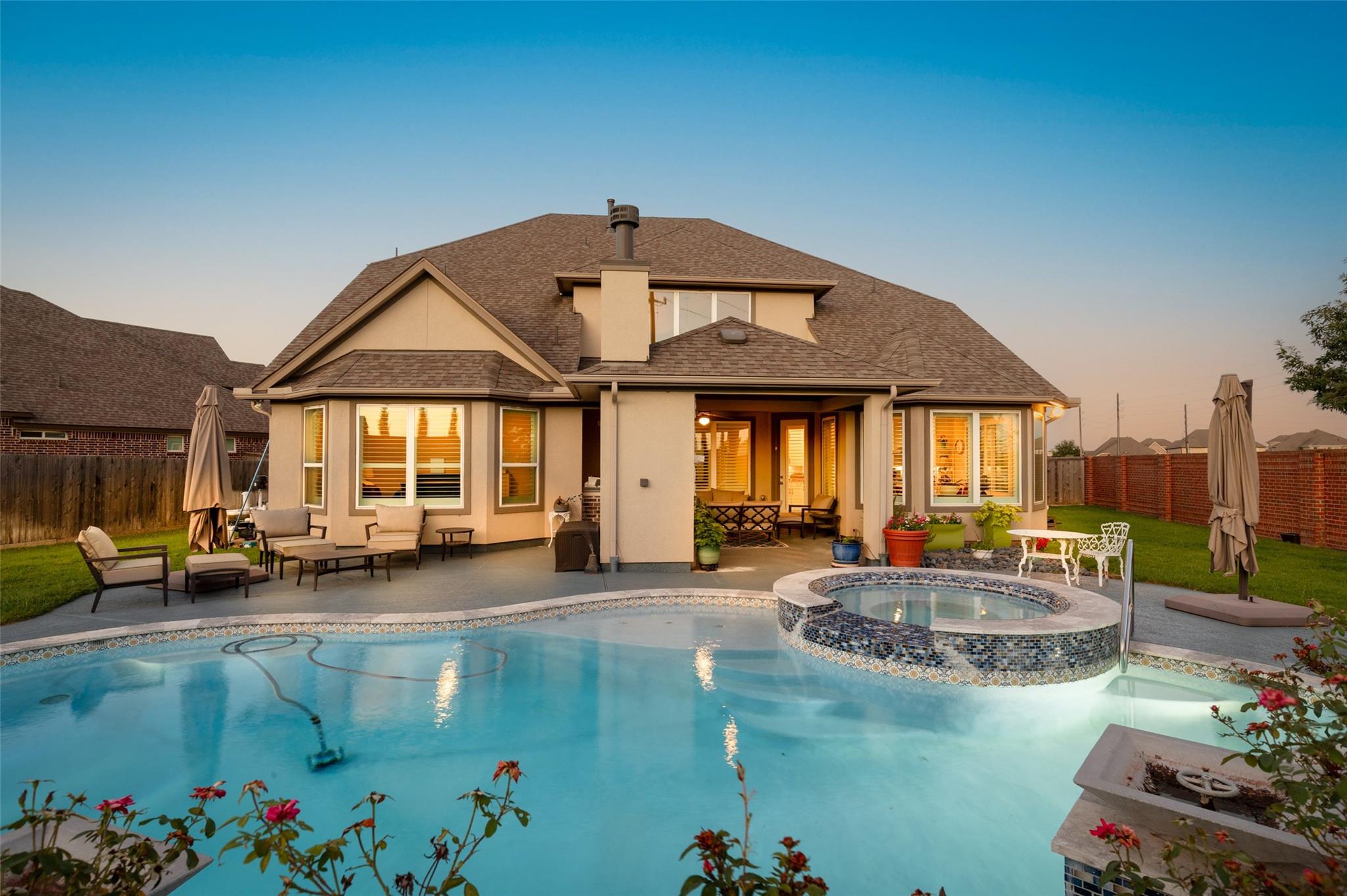 99 Zenith Ln, Sugar Land, TX 77498 photo
