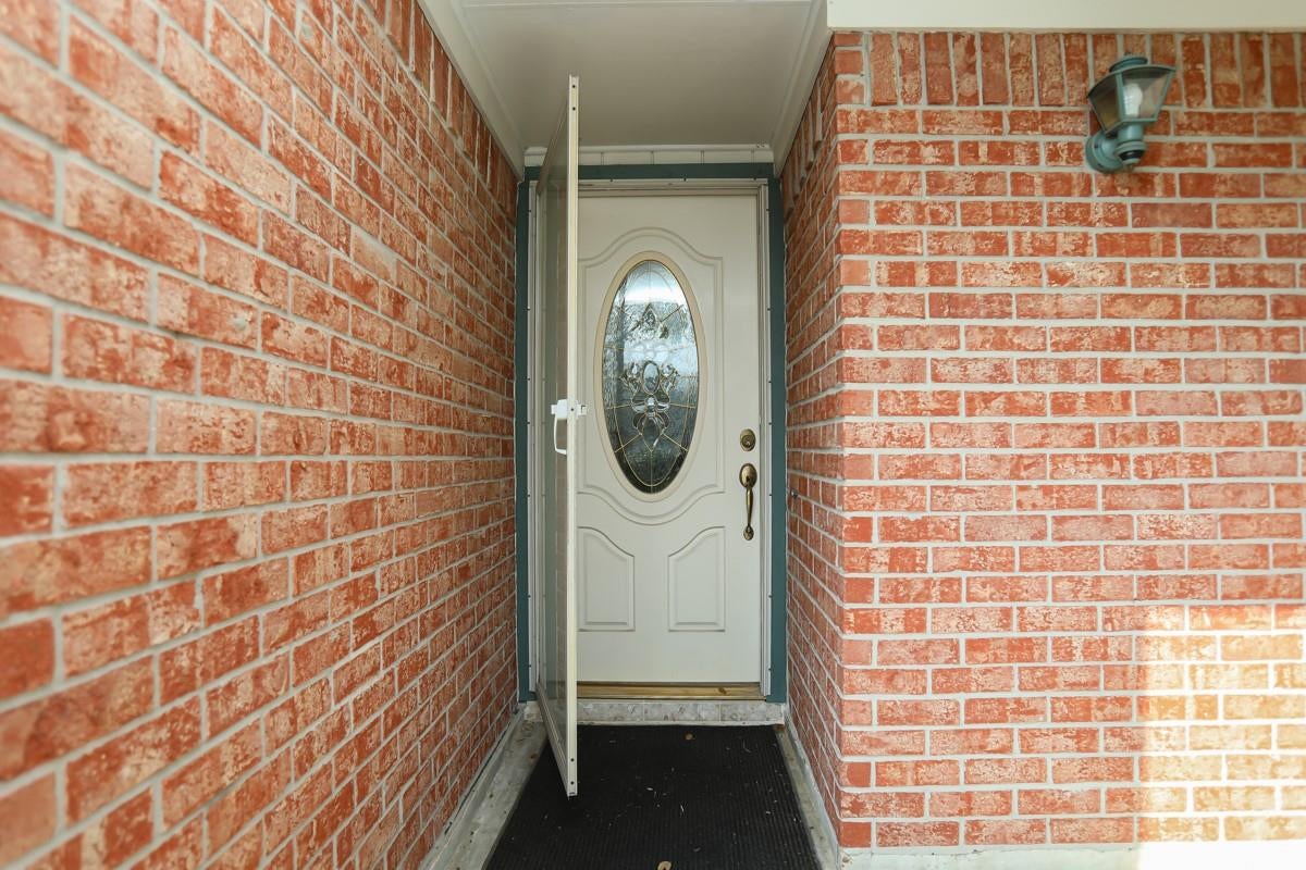 1809 Lazy Creek Ln, Pearland, TX 77581 photo