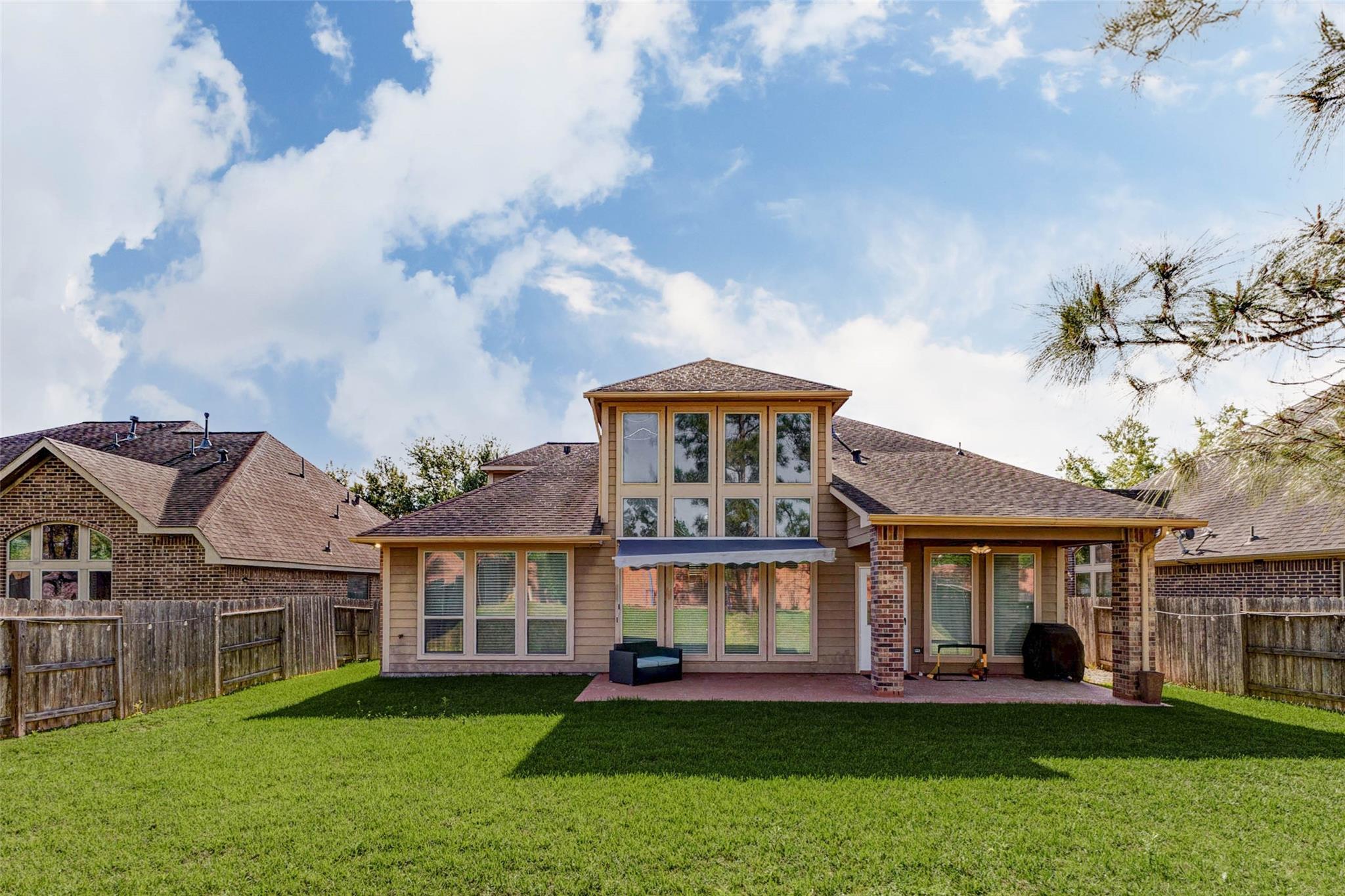 2718 Ginger Cove Ln, Pearland, TX 77584 photo