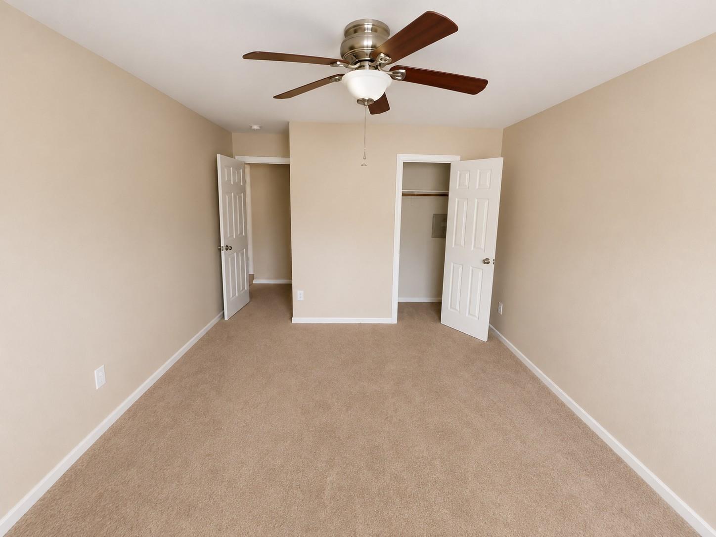10318 Briar Forest Dr #28 4, Houston, TX 77042 photo