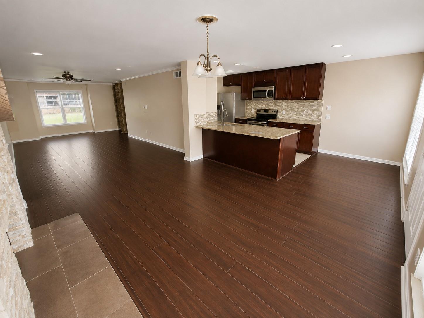 10318 Briar Forest Dr #28 4, Houston, TX 77042 photo