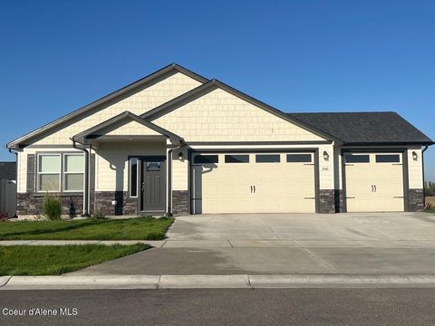 Single Family Residence in Hayden ID 13764 N Apex WAY.jpg