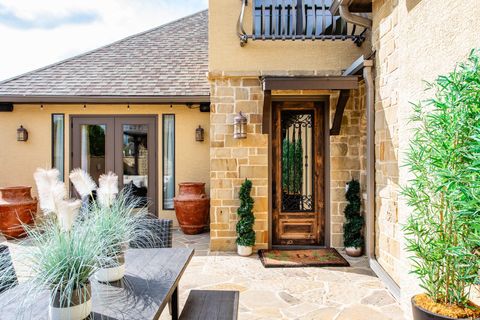 Single Family Residence in Kerrville TX 2916 Rock Barn DR.jpg